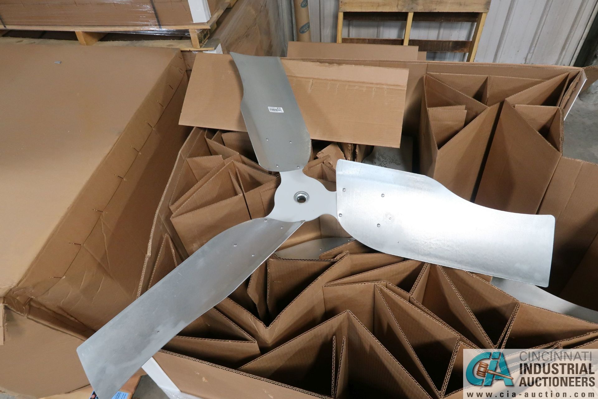 BOX OF 48" DIA. FAN BLADES, APPROX. 550 PCS ** SOLD BY THE LOT ** - Image 2 of 2