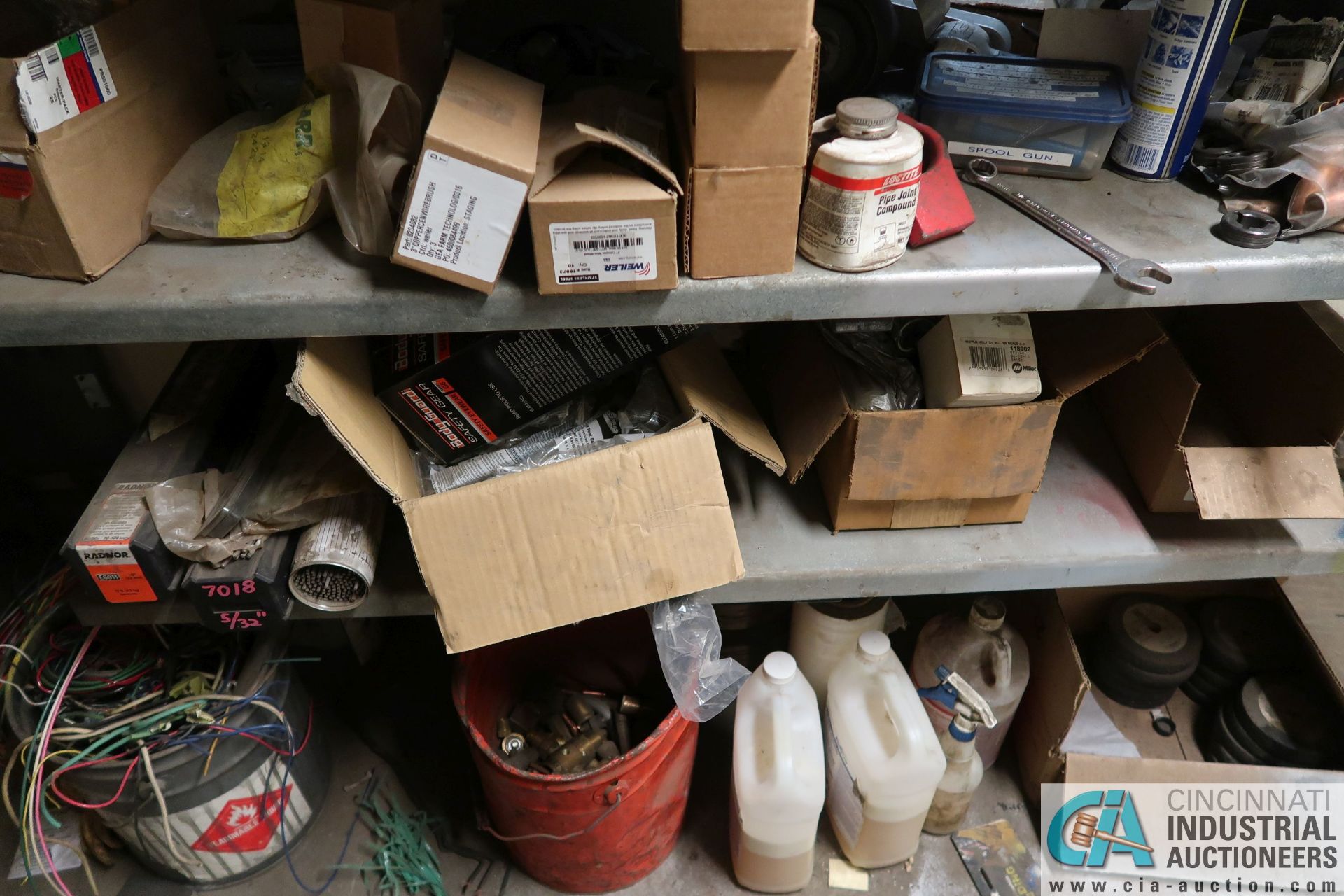 (LOT) CONTENTS OF ROOM, MISC. WELDING SUPPLIES, WIRE, HOSE, GRINDING WHEELS, SAFETY WEAR - Image 6 of 7