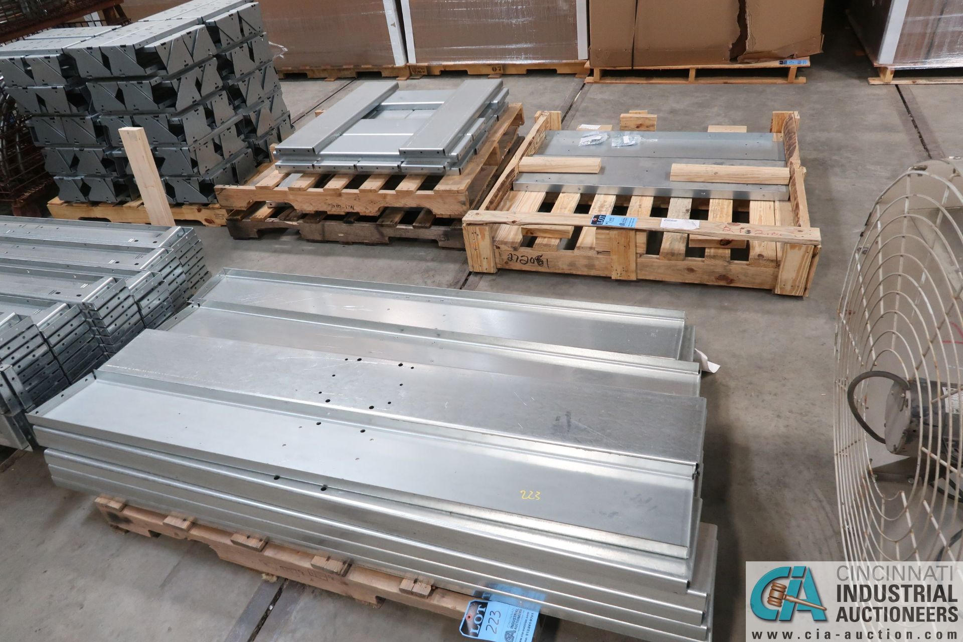 SKIDS IN 2 ROWS OF STEEL FABRICATED PARTS - PANELS, COVERS, STATION ASSEMBLING - Image 3 of 6