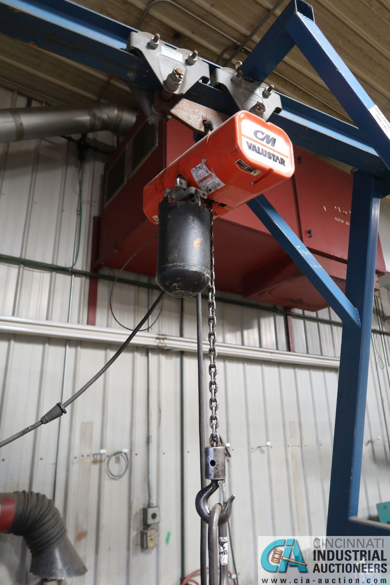 1/2 TON X 14' PORTABLT GANTRY HOIST, 1/2 TON CM VALUSTAR ELECTRIC CHAIN HOIST, 125" HIGH - Image 2 of 2