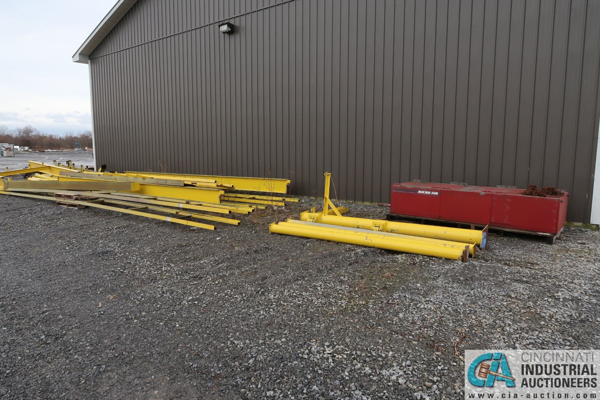 (LOT) ASSORTED DISASSEMBLED CRANE YELLOW IRON AND MIST COLLECTOR