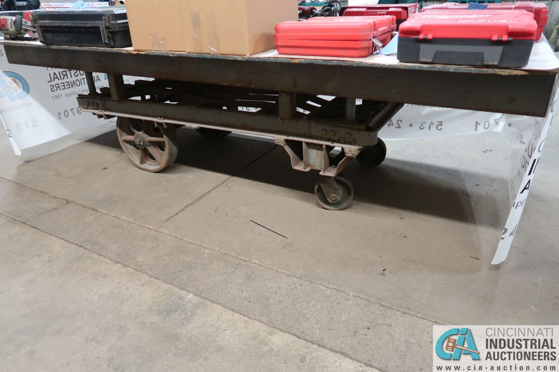 120" X 40" HEAVY DUTY STEEL MATERIAL CART