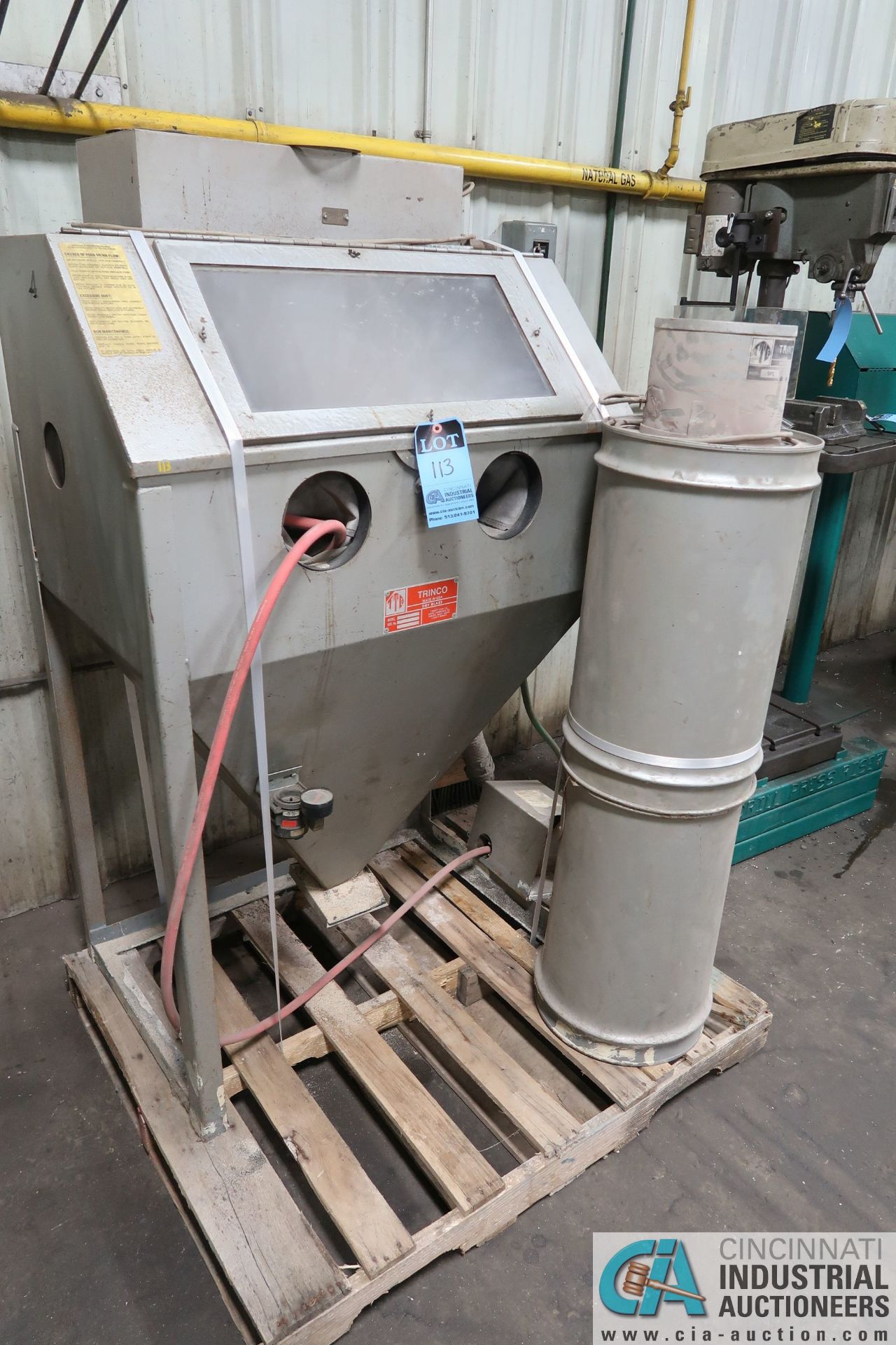 TRINCO MODEL 36BP ABRASIVE BLAST CABINET WITH DUST COLLECTOR