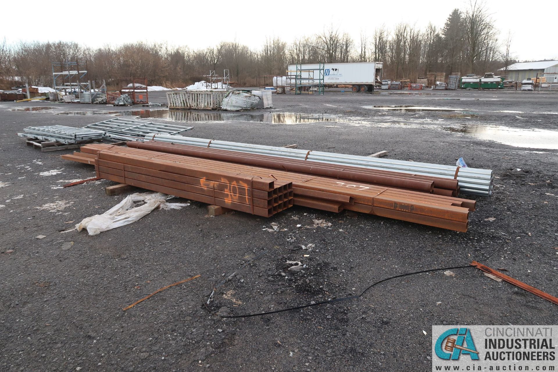 (LOT) BALANCE OF RAW MATERIAL AND FABRICATED PARTS AT BACK OF LOT AND UP TO AND AROUND TRAILERS ** - Image 2 of 18