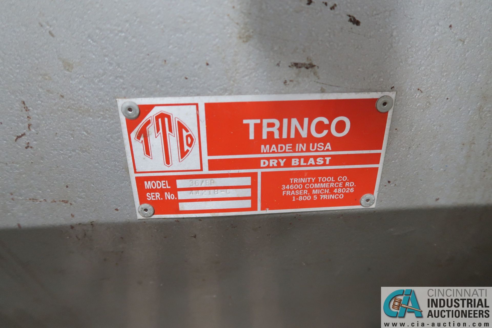 TRINCO MODEL 36BP ABRASIVE BLAST CABINET WITH DUST COLLECTOR - Image 2 of 3