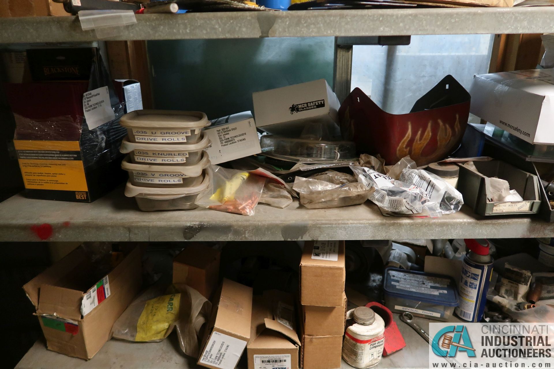 (LOT) CONTENTS OF ROOM, MISC. WELDING SUPPLIES, WIRE, HOSE, GRINDING WHEELS, SAFETY WEAR - Image 5 of 7