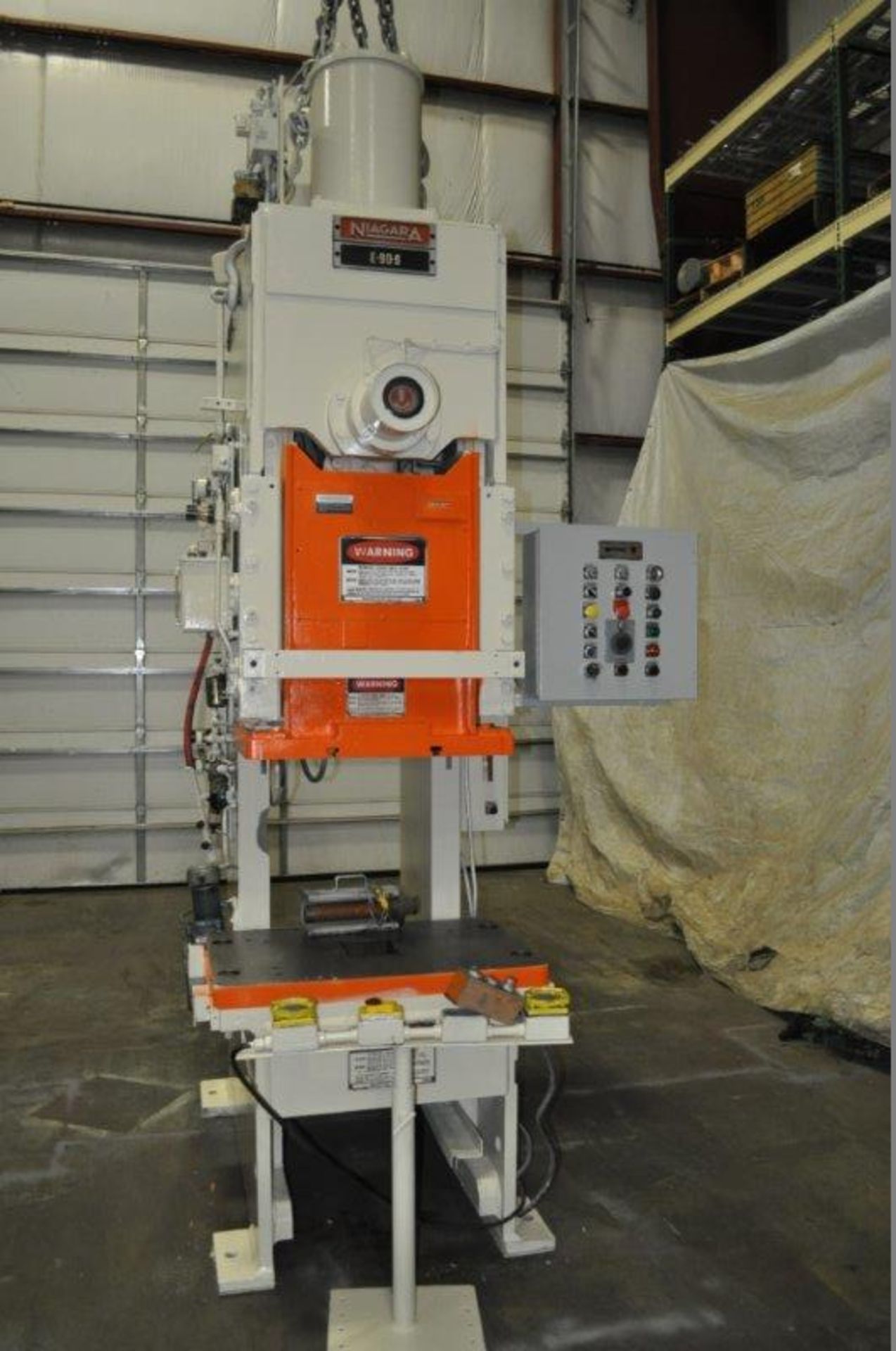 90 TON NIAGARA MODEL E90 OBI BACK GEARED PRESS; S/N 52482, 39" LEFT TO RIGHT X 25" FRONT TO BACK