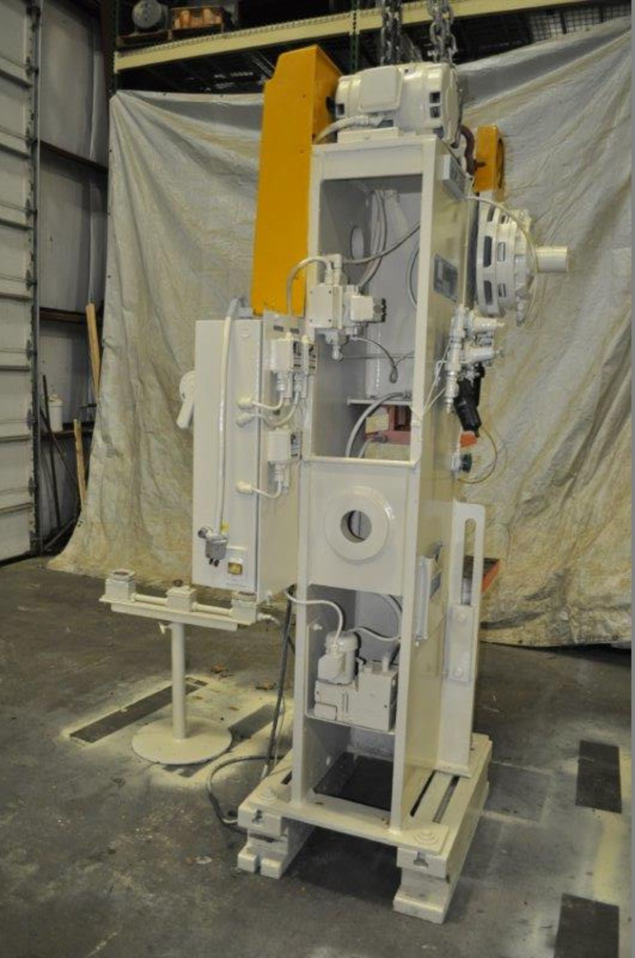 35 TON NIAGARA MODEL AMB-35 ADJUSTABLE BEND HORN PRESSES; S/N 51901, 24" LEFT TO RIGHT X 16" FRONT - Image 5 of 6