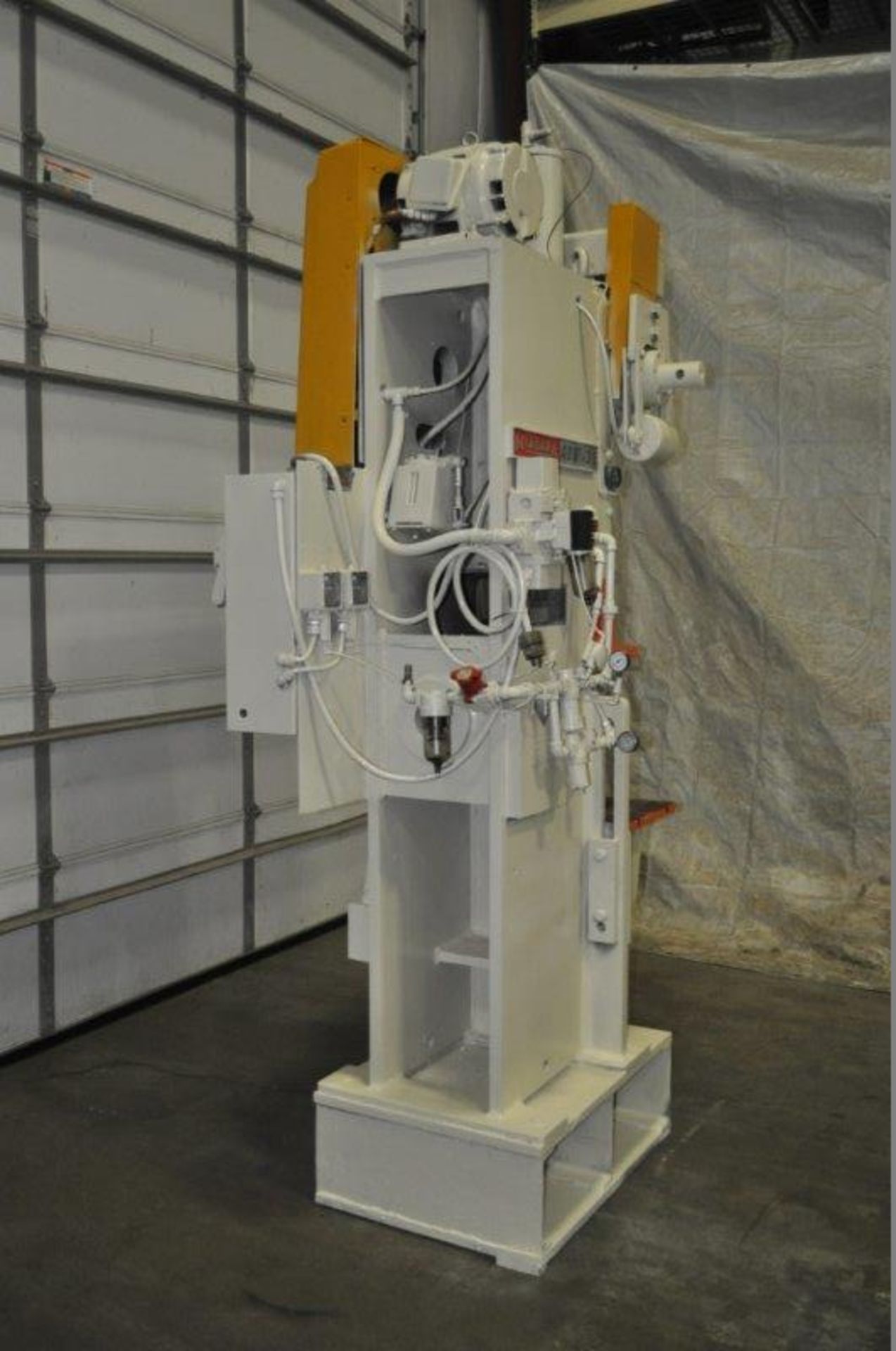 35 TON NIAGARA MODEL AMB-35 ADJUSTABLE BEND HORN PRESSES; S/N 49362, 24" LEFT TO RIGHT X 16" FRONT - Image 3 of 8