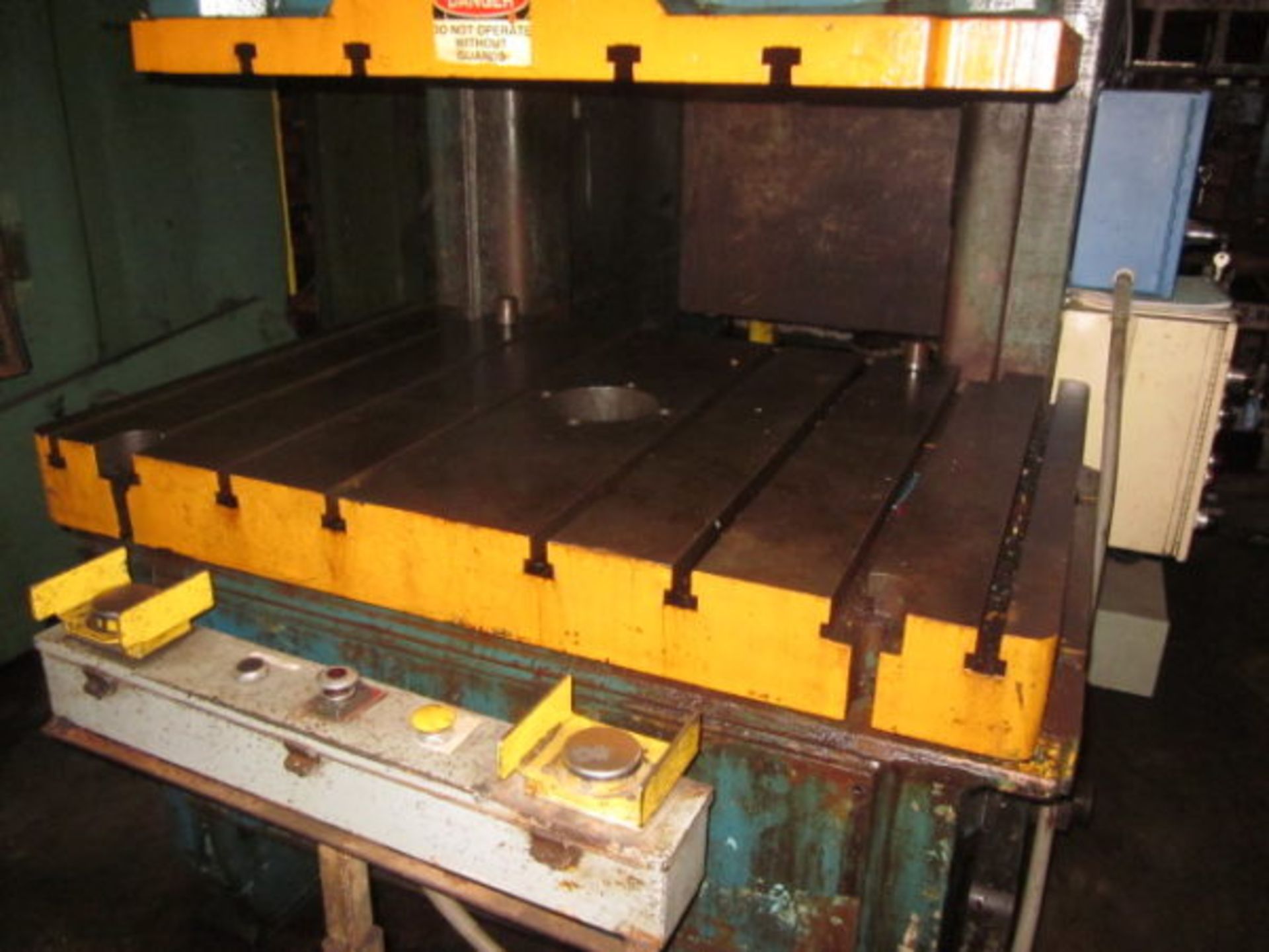 150 TON NIAGARA E-150 OBS SINGLE POINT GAP FRAME PRESS; S/N 50978, BED SIZE 50" X 30", RAM SLIDE - Image 11 of 11