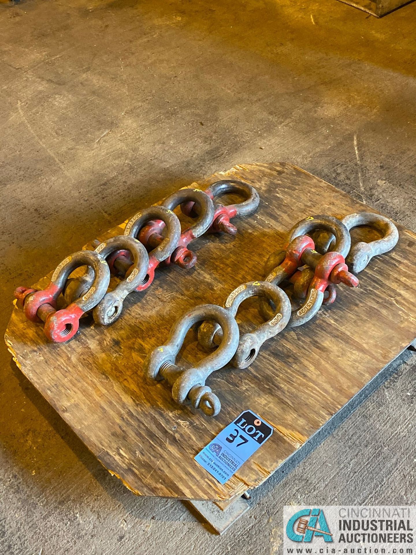 (LOT) (10) 13-1/2 TON SHACKLES - Image 2 of 2