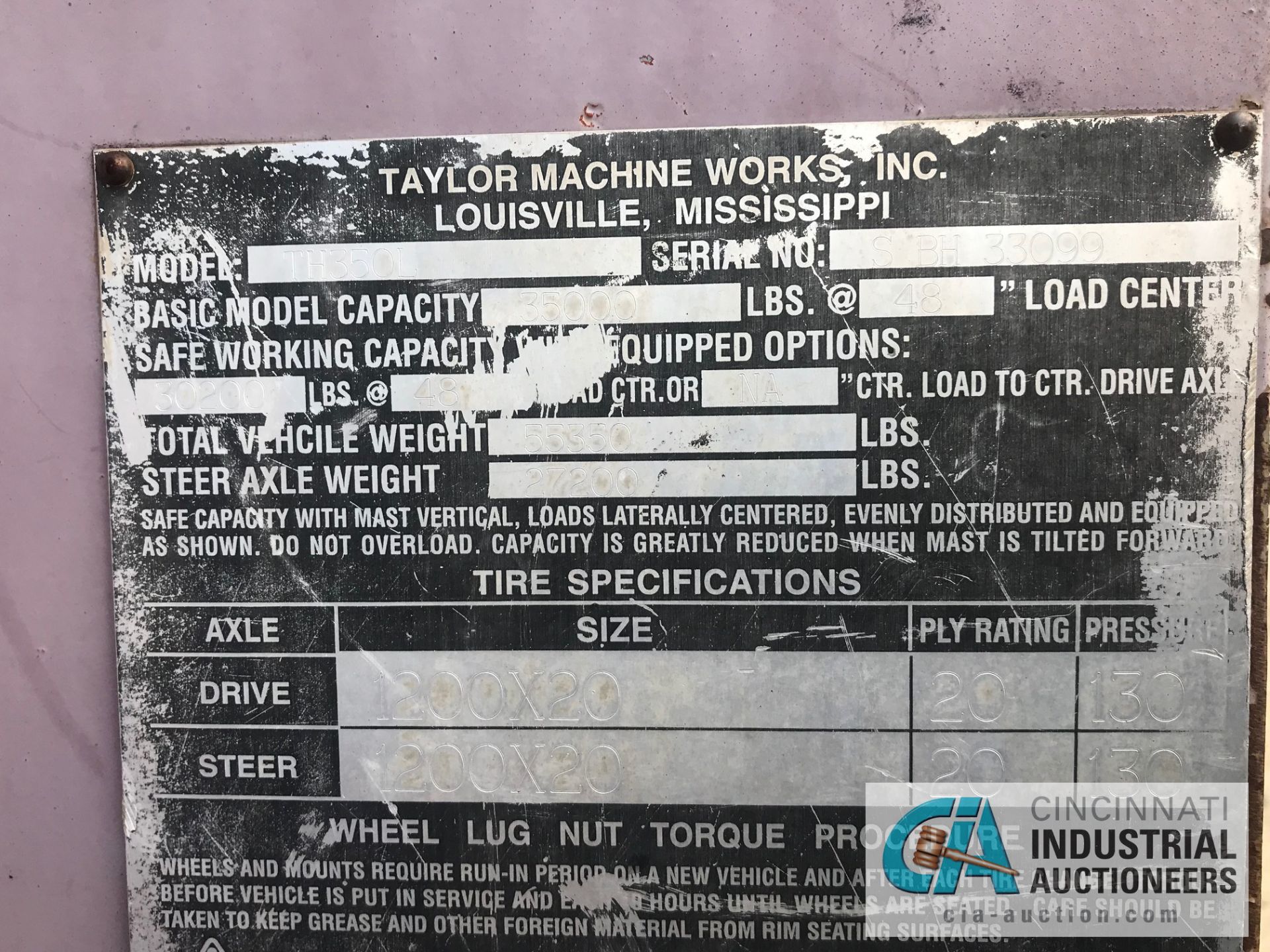 **35,000 LB. TAYLOR MODEL TH350L PNEUMATIC TIRE DIESEL LIFT TRUCK; S/N SBH33099 - Image 3 of 5