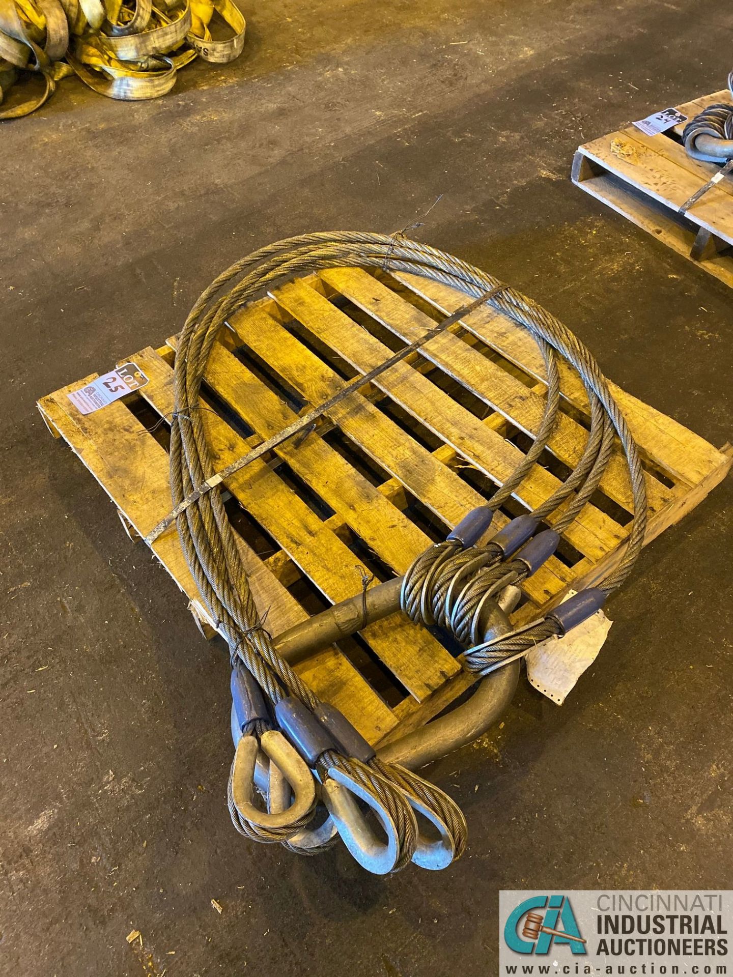 15 TON 13' 1-1/2" X 42" BOX BEAM LIFTING CABLE