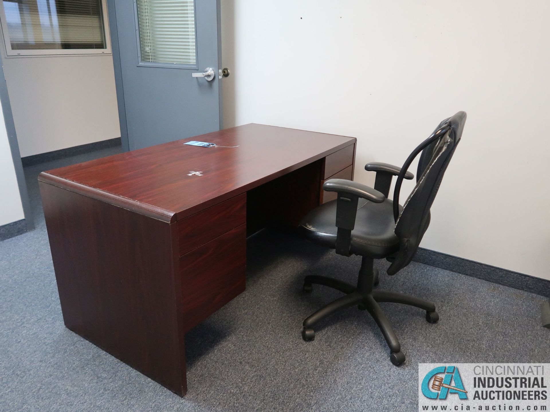 WOOD GRAIN DESK AND CHAIR - Image 2 of 3