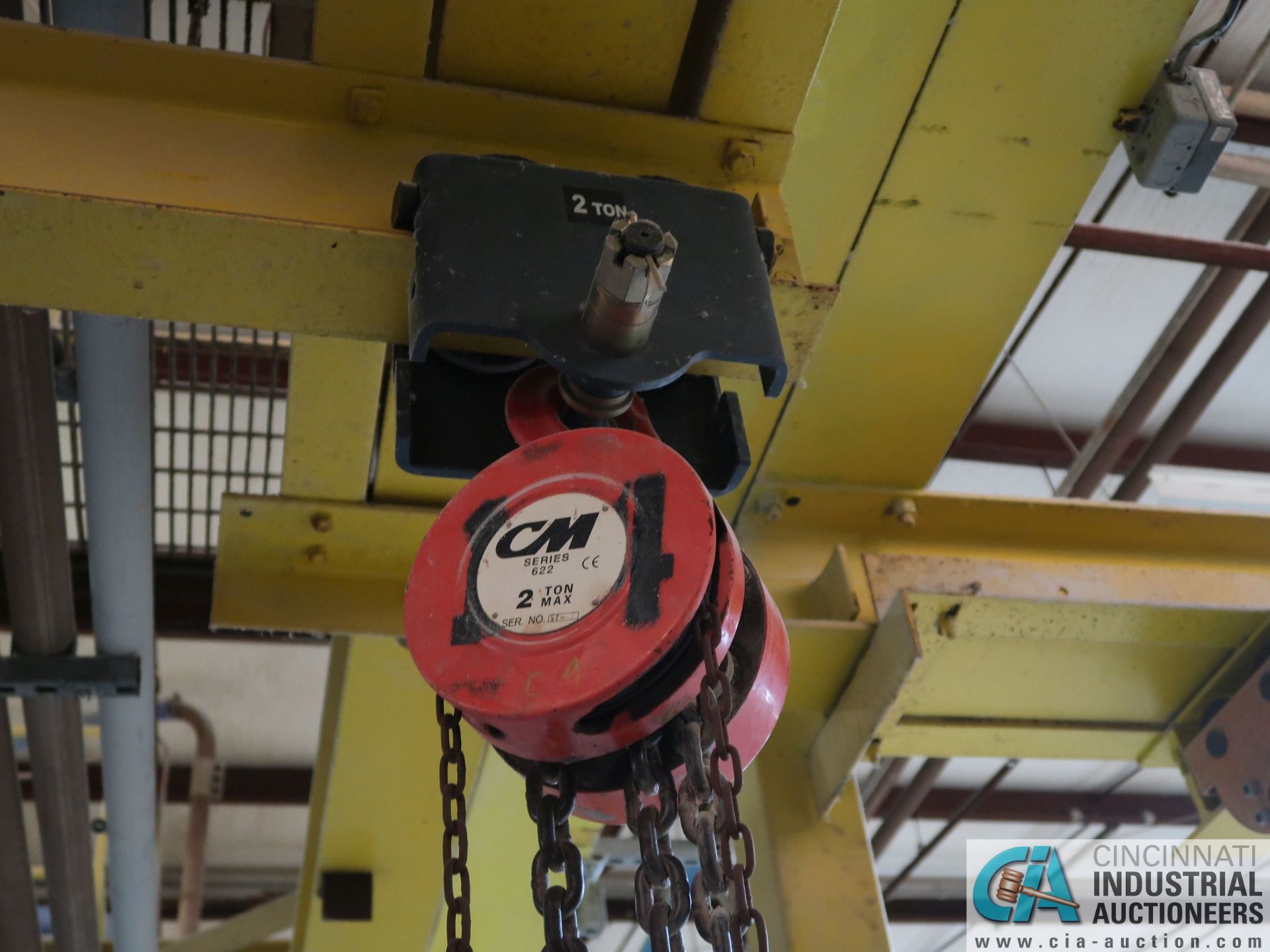 (LOT) (5) 2 TON & (1) TON MANUAL CHAIN HOISTS WITH TROLLEY ** NO YELLOW IRON ** - Image 11 of 12