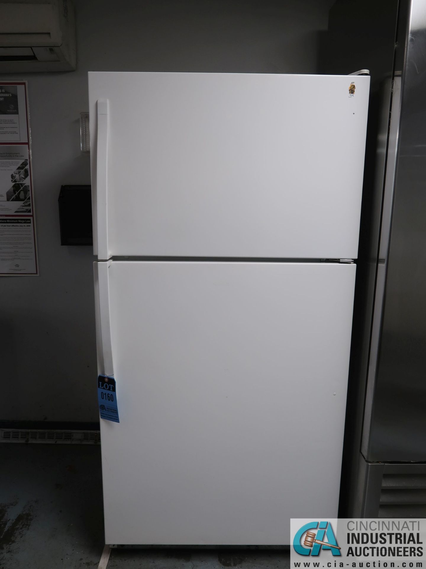 WHIRLPOOL HOUSEHOLD REFRIGERTOR