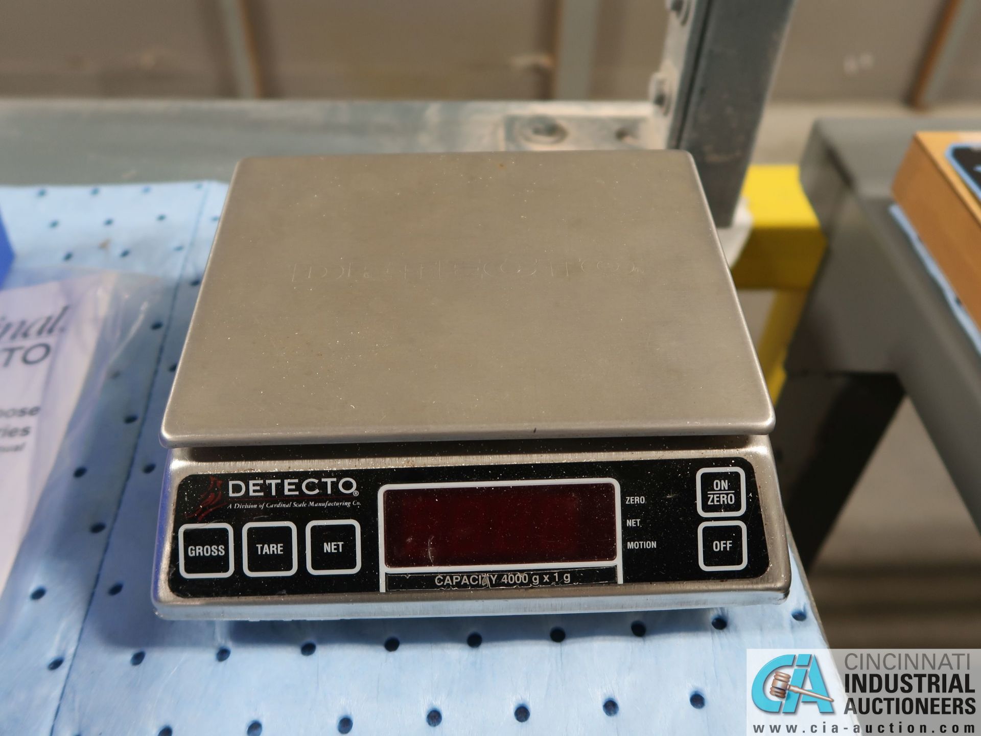 4,000 G DETECTO AP-SERIES ALL PURPOSE BENCH SCALE - Image 4 of 5