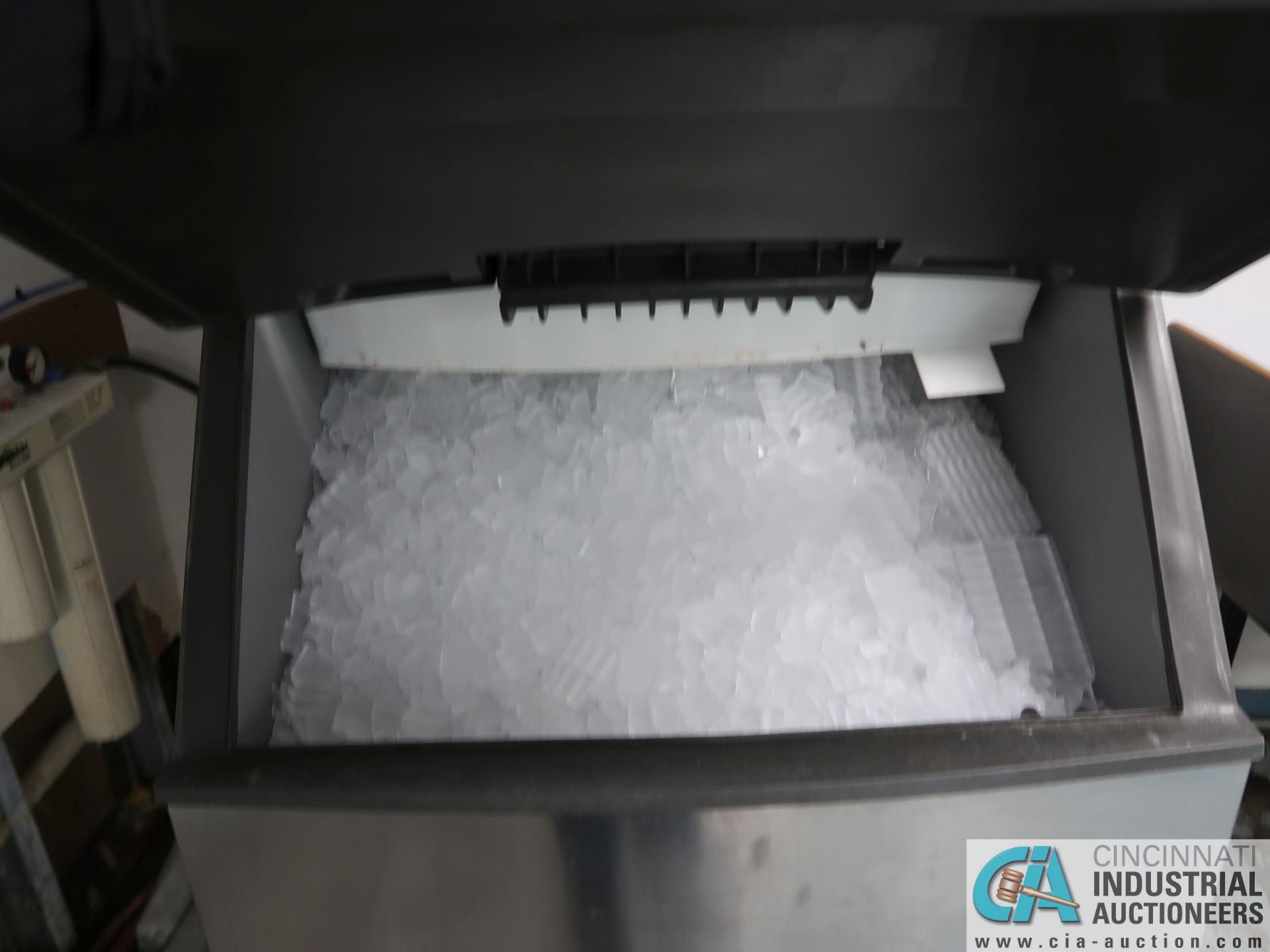 MANITOWOC MODEL SY0504A ICE MAKER - Image 2 of 3