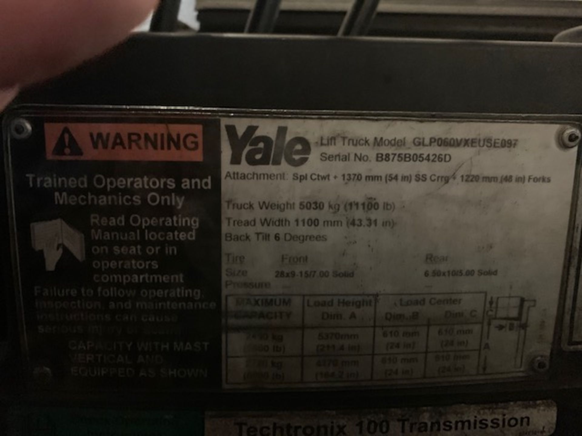 6,000 LB YALE MODEL GLP060 LP GAS LIFT TRUCK; S/N B875B05426D, 211" LIFT HEIGHT, 6,222 HOURS SHOWING - Image 6 of 7