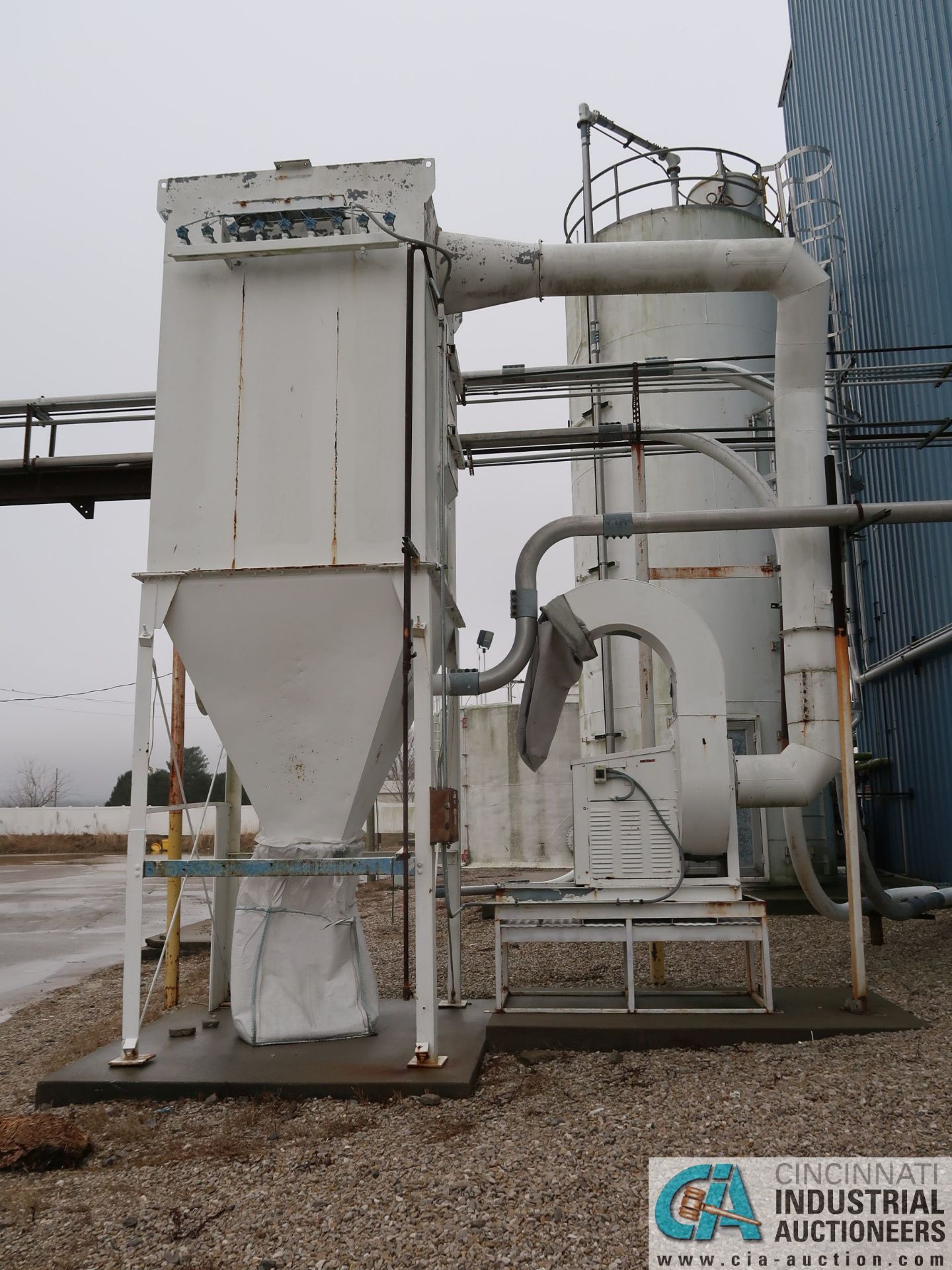 15 HP TORIT DUST COLLECTOR - Image 2 of 9