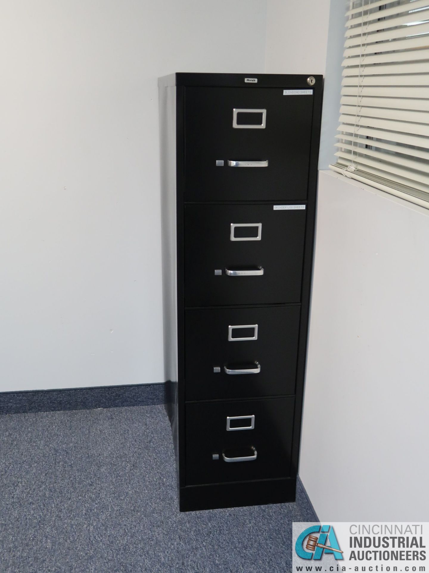 (LOT) C-SHAPED MODULAR DESK WITH FILE CABINETS AND BOOKCASE - Image 4 of 4