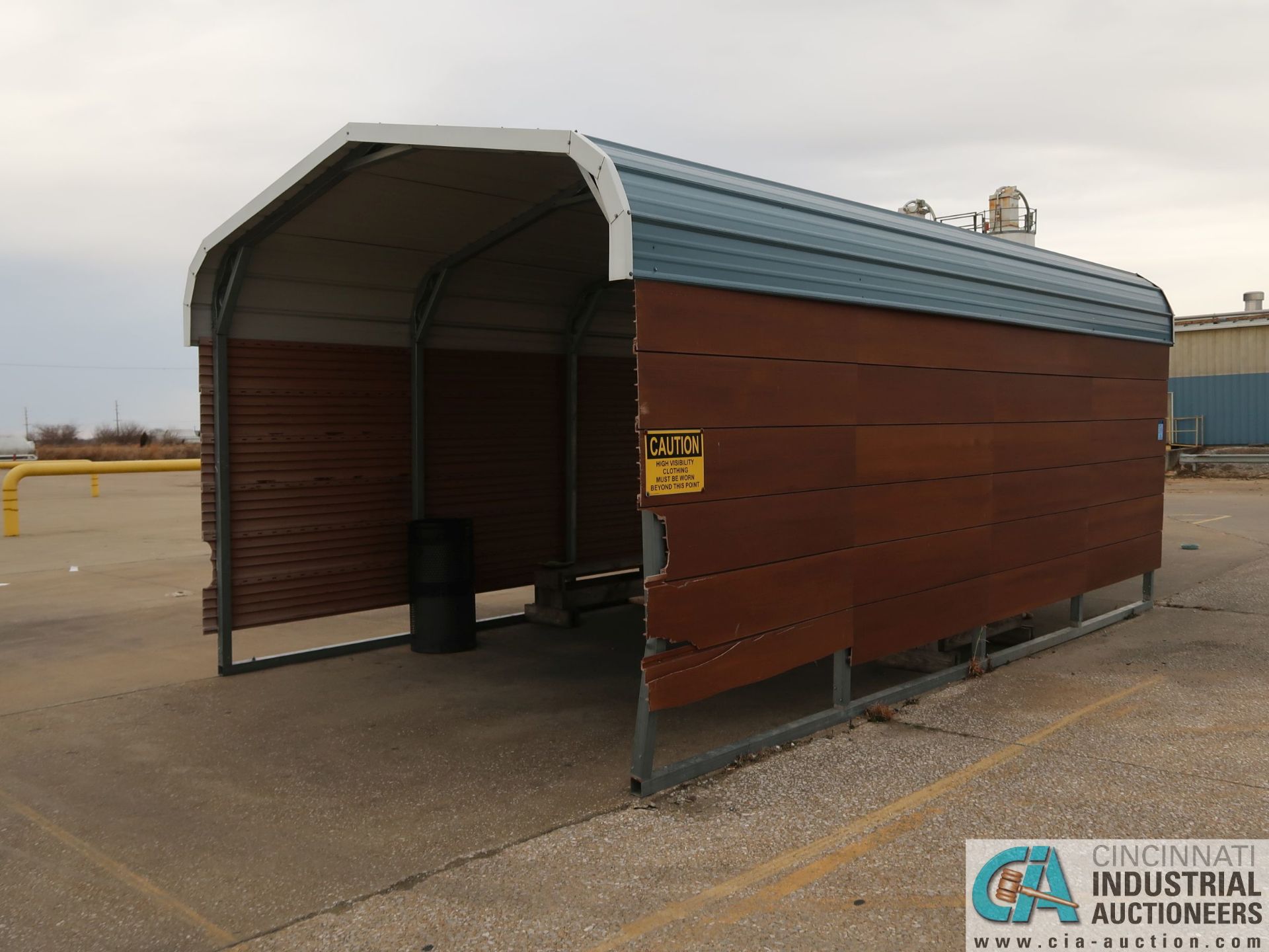 GLASS ENCLOSED SMOKE SHACK WITH 12' X 20' CARPORT - Image 2 of 6