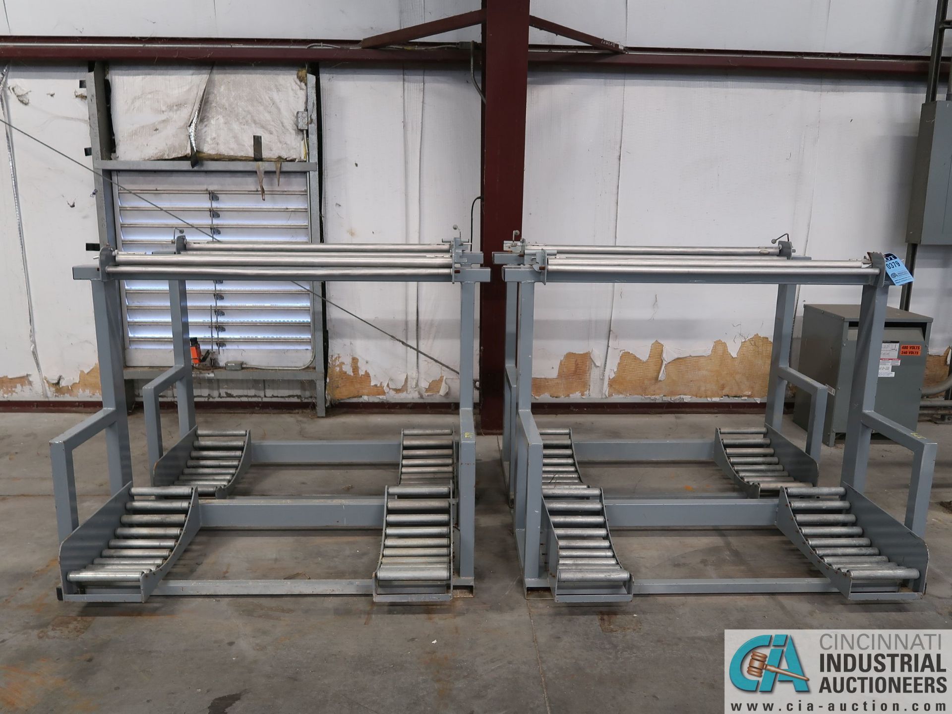 4' WIDE ROLLER FEED RACKS - Image 3 of 3