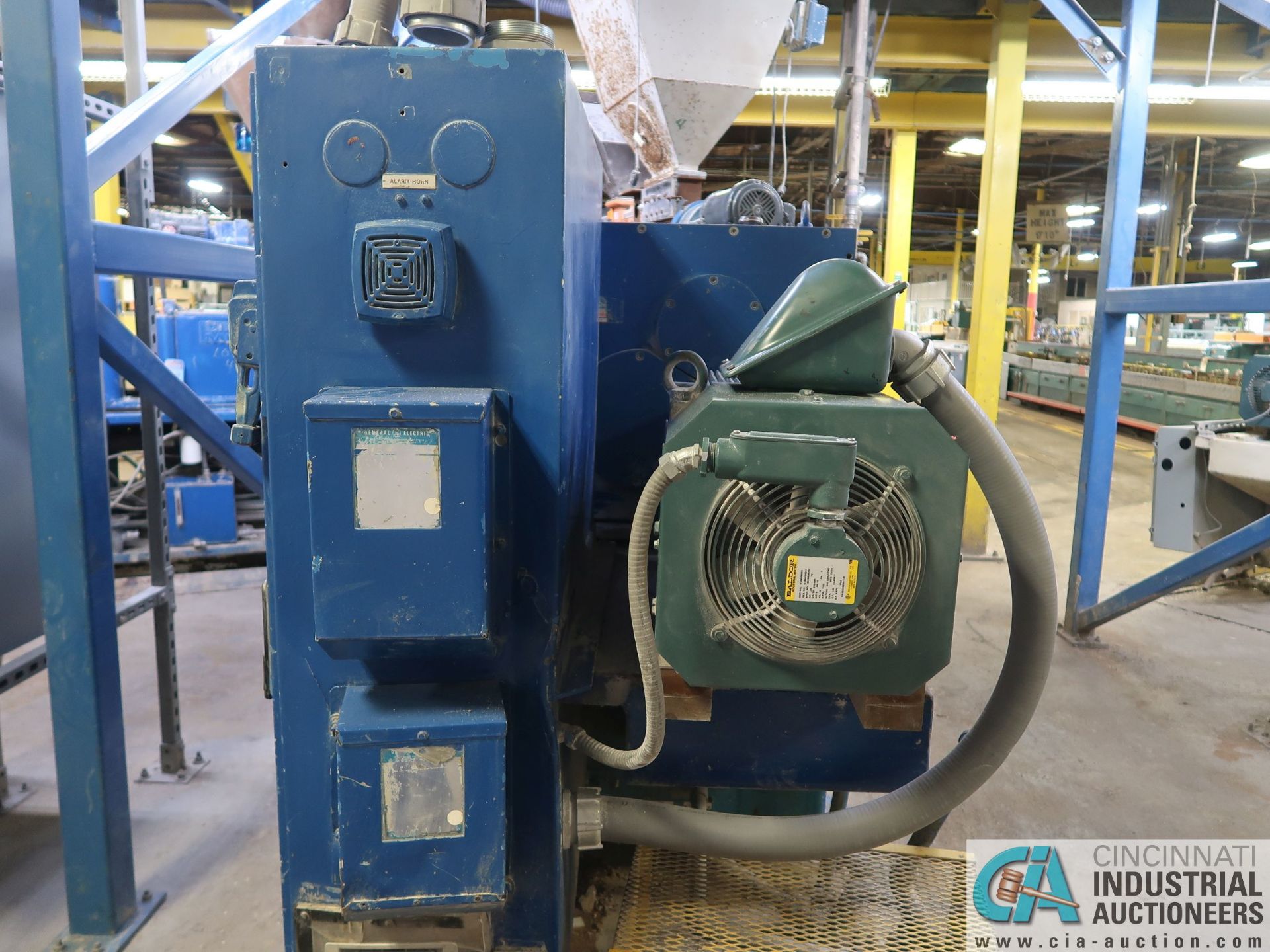 80-MM CINCINNATI MILACRON MODEL CM80 EXTRUDER; S/N 4254A01/90-15, 100 HP MOTOR - Image 3 of 23