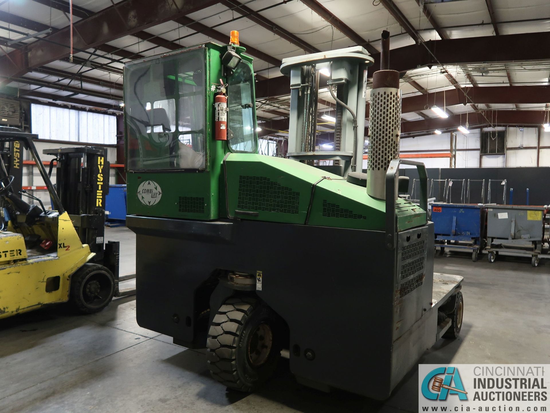 8,000 LB. COMBI-LIFT MODEL CL200-8LA47 LPG MULTI-DIRECTIONAL FORKLIFT; S/N 4021, 4-STAGE MAST, 12, - Image 3 of 14