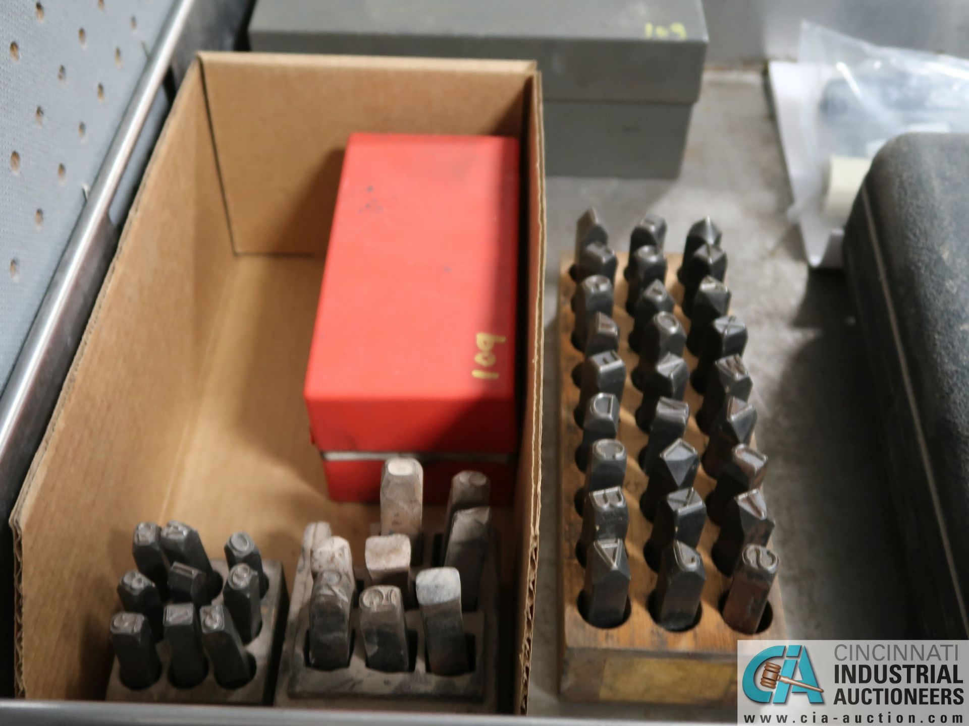 (LOT) MISC. TEST EQUIPMENT, LETTER/NUMBER STAMPS, METERING PUMP, ROTOTEC SHAFT REPAIR KIT & - Image 3 of 6