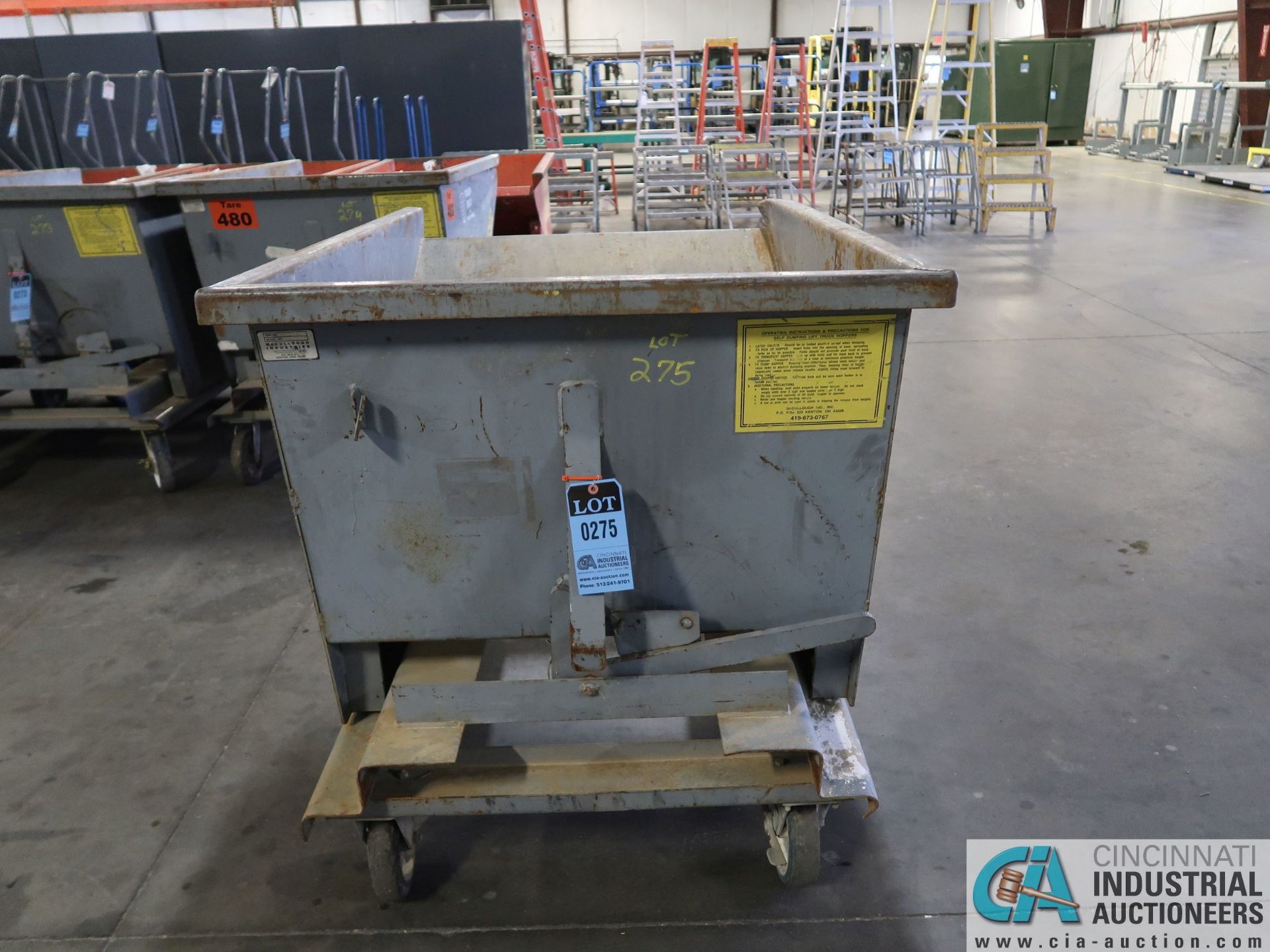 1/2 YARD PORTABLE DUMP HOPPER - Image 4 of 4