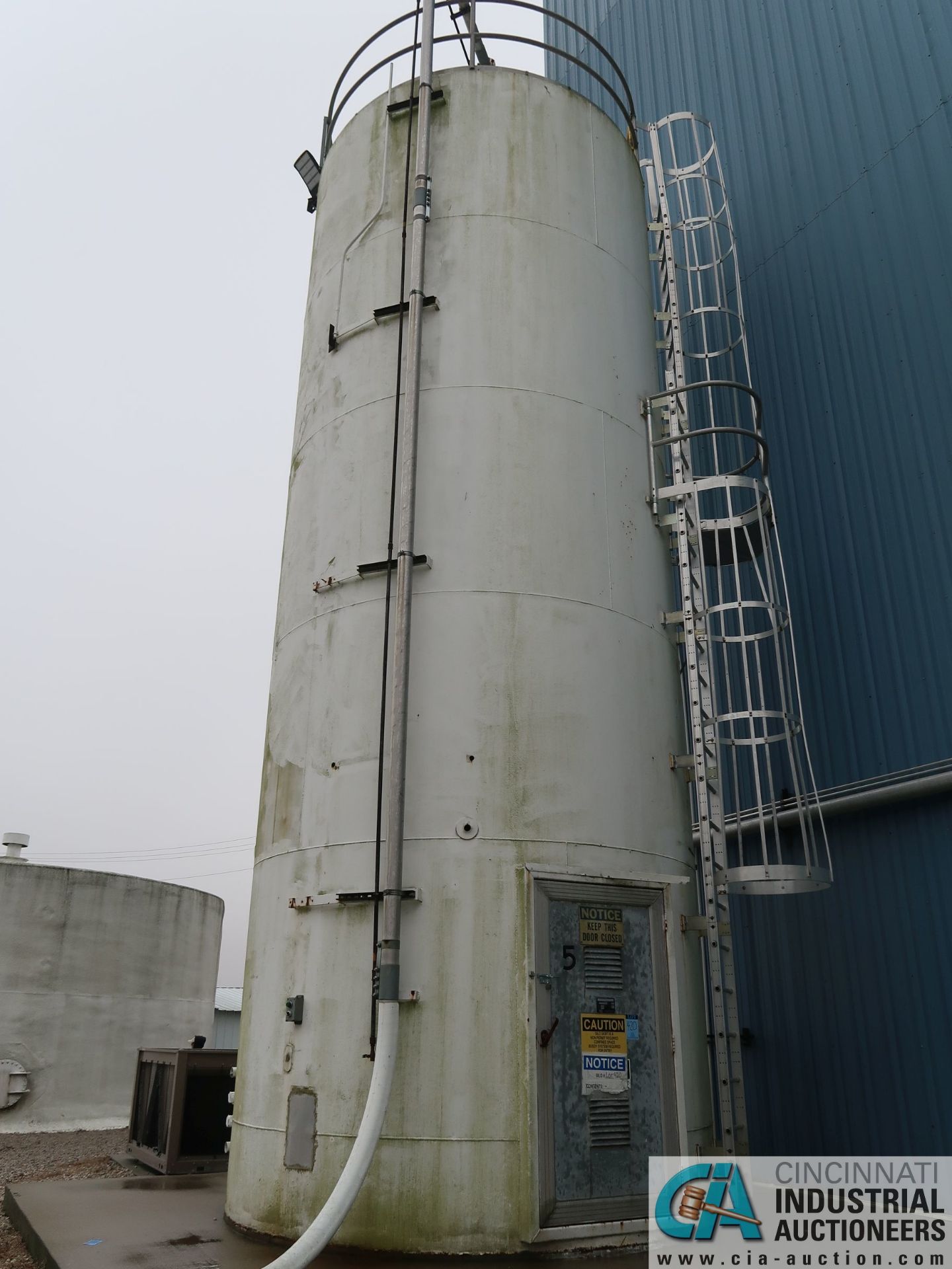 12' X 32' APPROX. IMERIAL MODEL 6050 WELDED STEEL SILO; S/N 4716, SILO NO. 5 (1992) - Image 2 of 8
