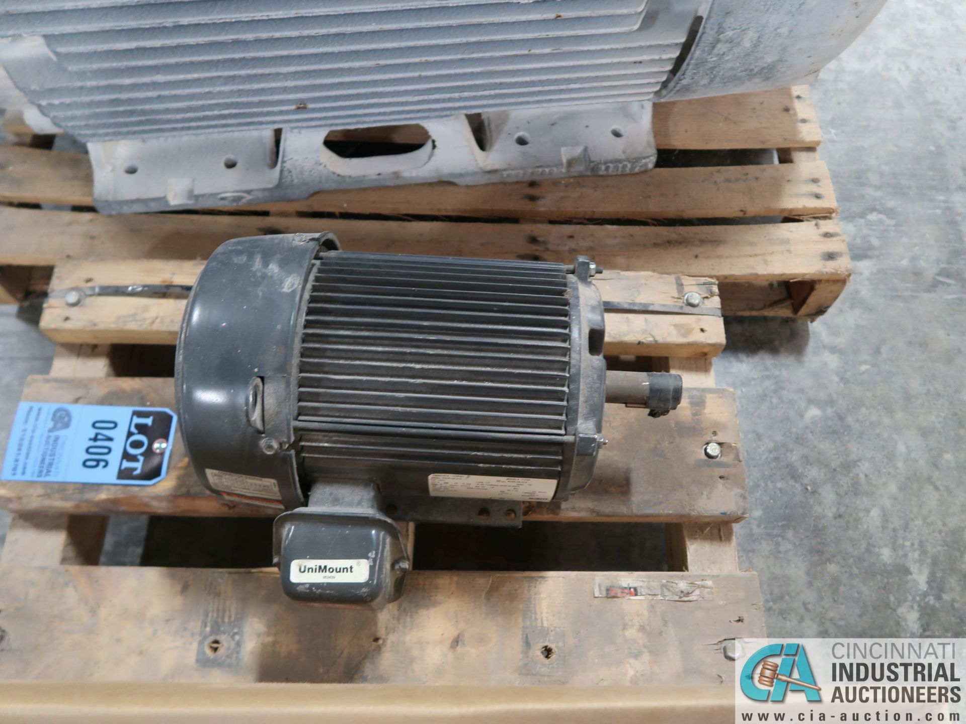 (LOT) MOTOR AND ELECTRIC BOX (1-SKID) - Image 4 of 5