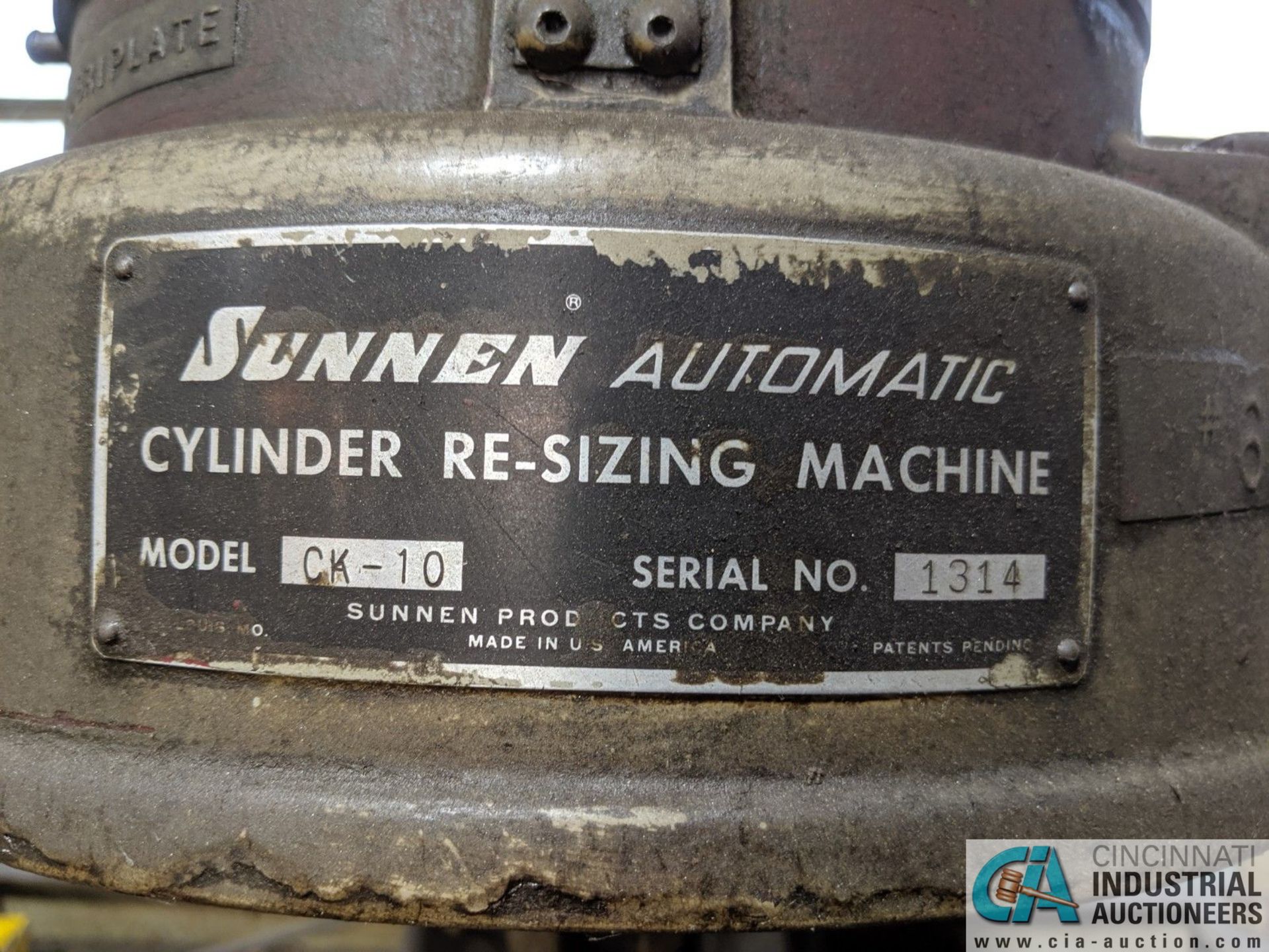 SUNNEN MODEL CK-10 CYLINDER KING BLOCK HONE; S/N 1314**RIGGING FEE DUE INDUSTRIAL SERVICES $100.00, - Image 7 of 9