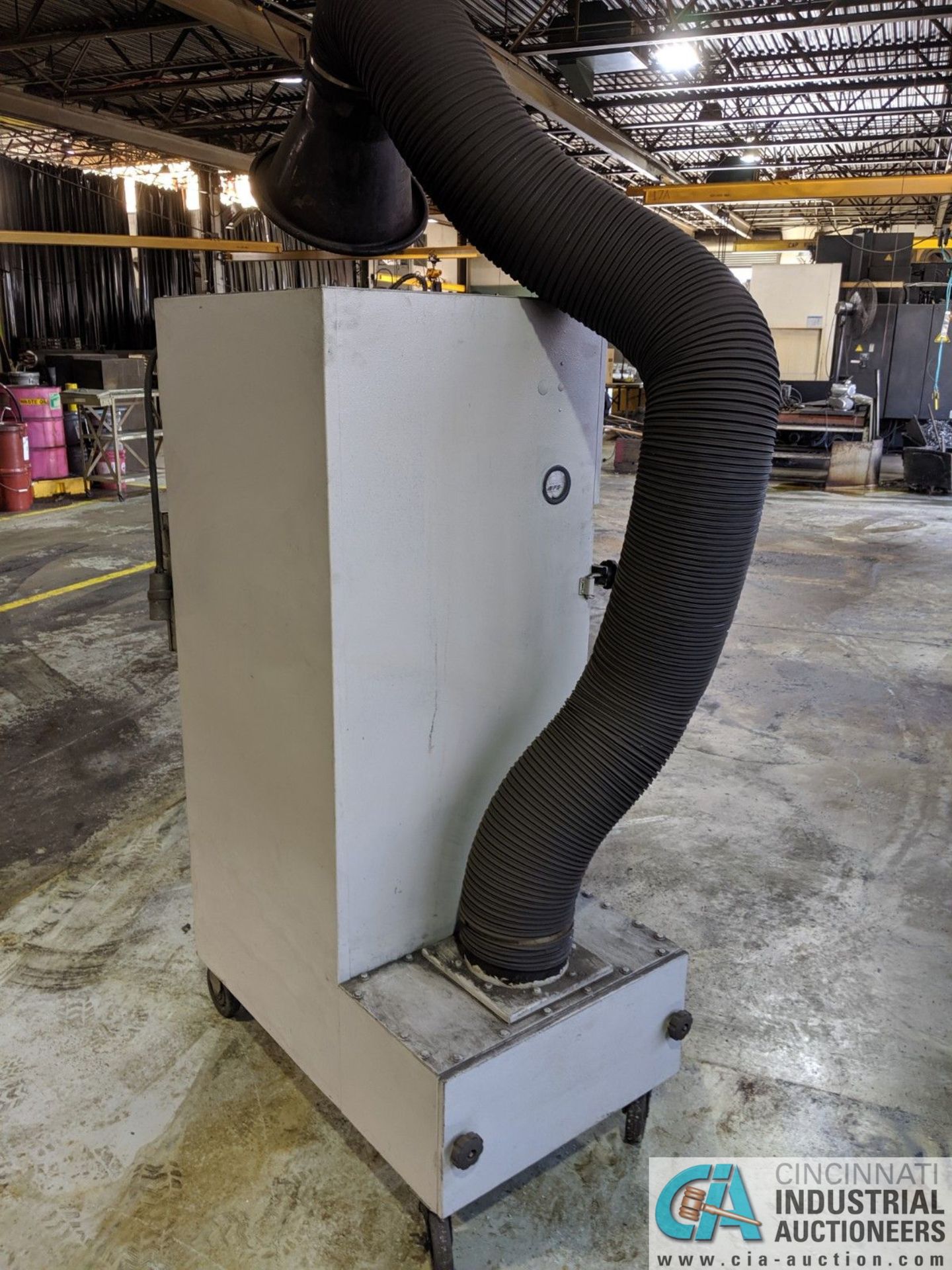 AIRFLOW PORTABLE INDUSTRIAL AIR CLEANER **RIGGING FEE DUE INDUSTRIAL SERVICES $50.00 - Image 3 of 5