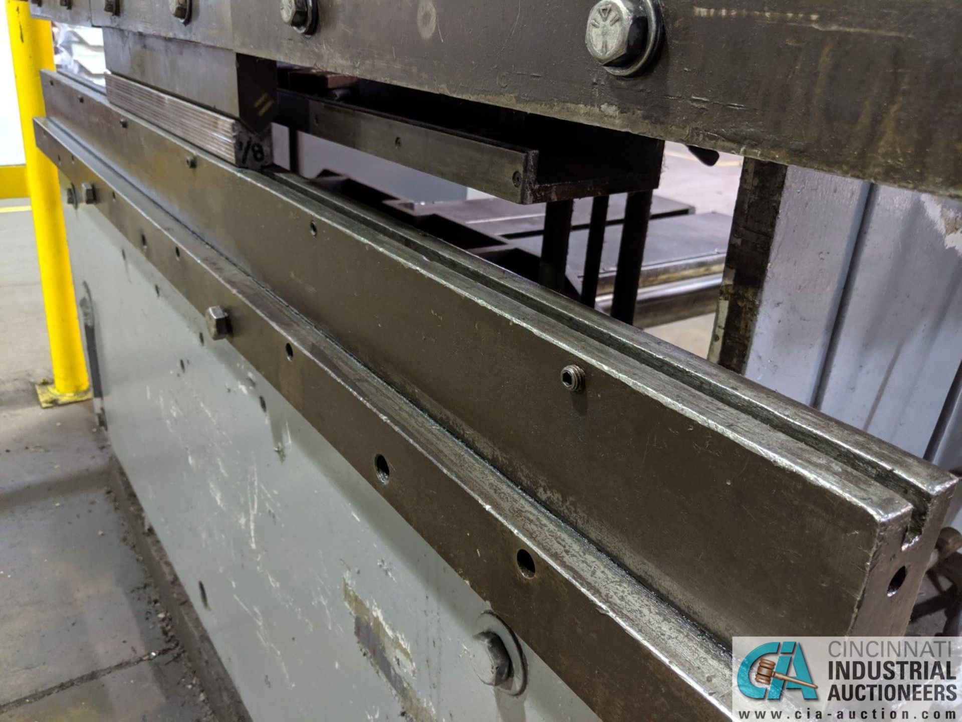 55 TON X 6' PACIFIC MODEL J55-6 HYDRAULIC PRESS BRAKE; S/N 5235, 55" BETWEEN COLUMBS, WITH HURCO - Image 16 of 16