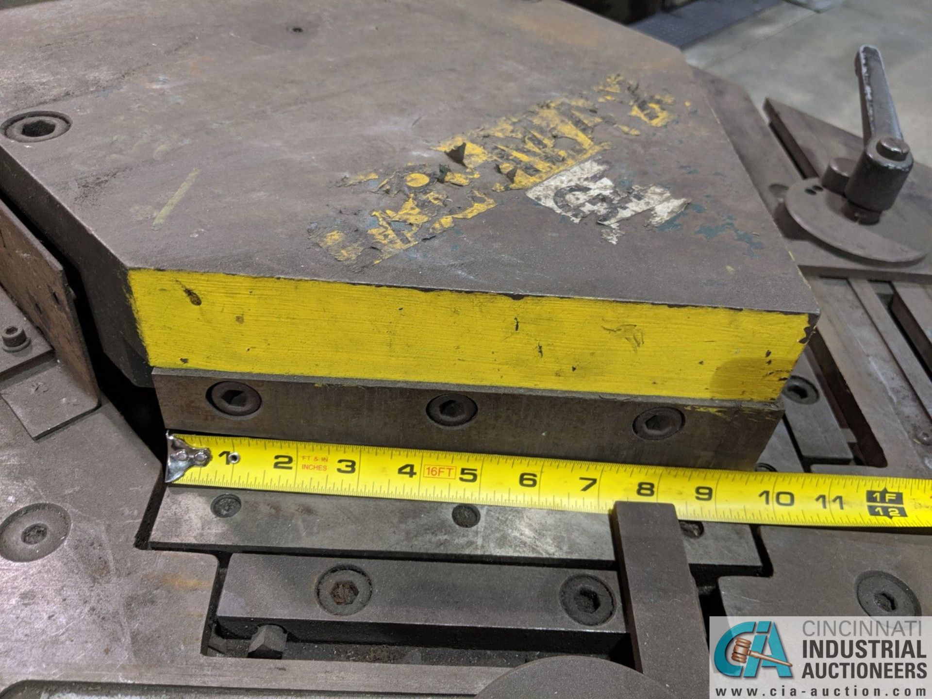 TENNSMITH 9" X 9" MODEL PN9 HYDRAULIC NOTCHER; S/N 13672 **RIGGING FEE DUE INDUSTRIAL SERVICES $250 - Image 4 of 7