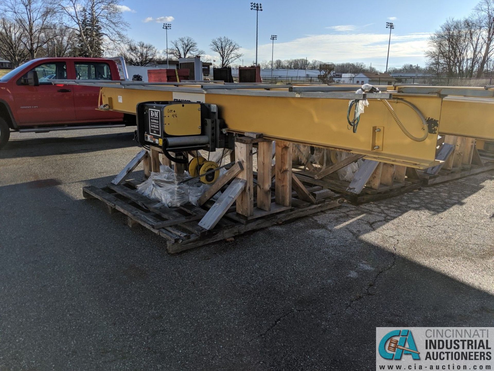 7-1/2 TON X 17' APPROX. SPANCO SELF TRAVELING GANTRY CRANE, R&M Sx5 SERIES 7.5 TON ELECTRIC HOIST