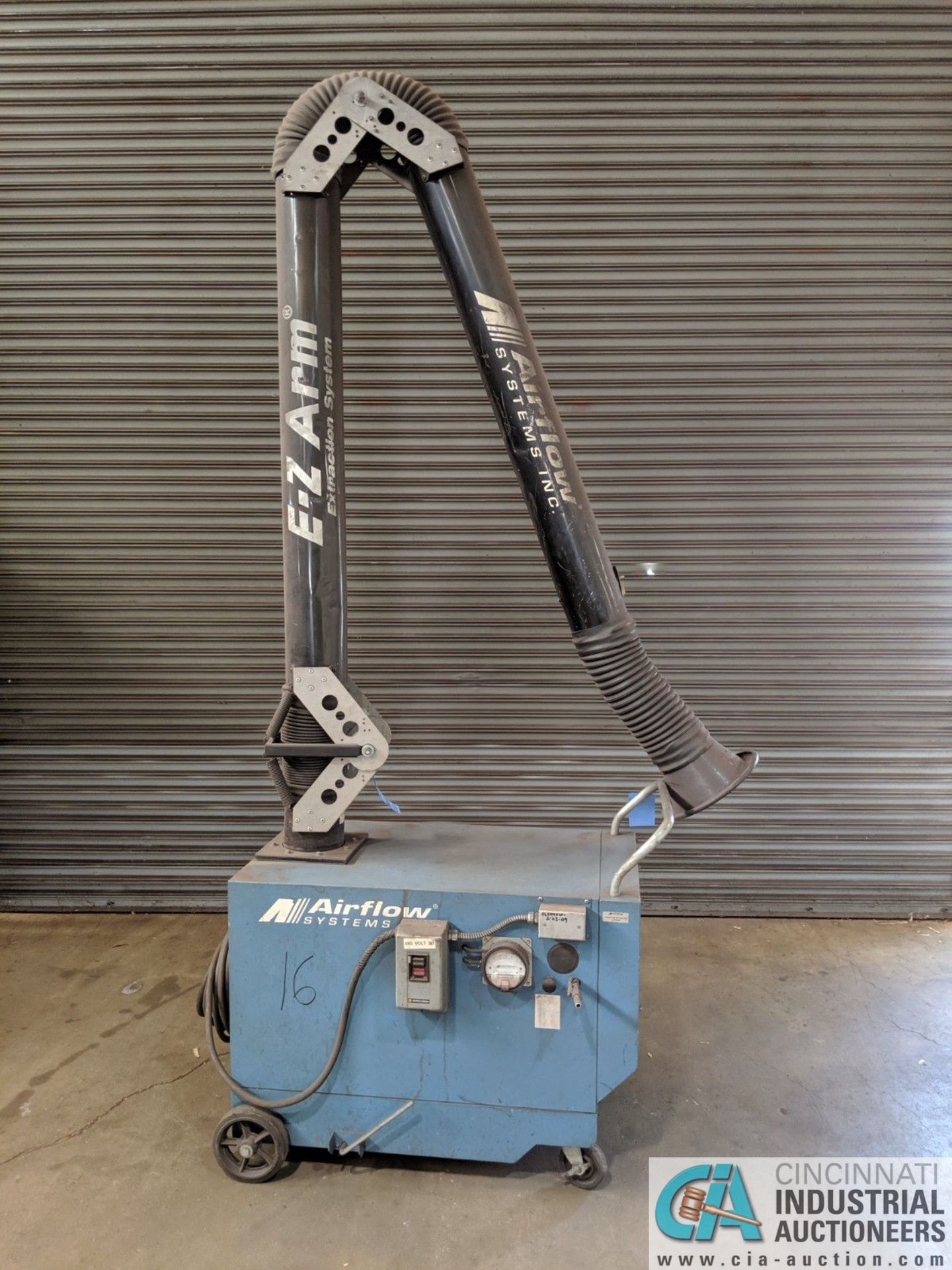 1.5 HP AIRFLOW SYSTEMS PORTABLE DUST COLLECTOR WITH "E-Z ARM" ARTICULATING EXTRACTION ARM; M/N