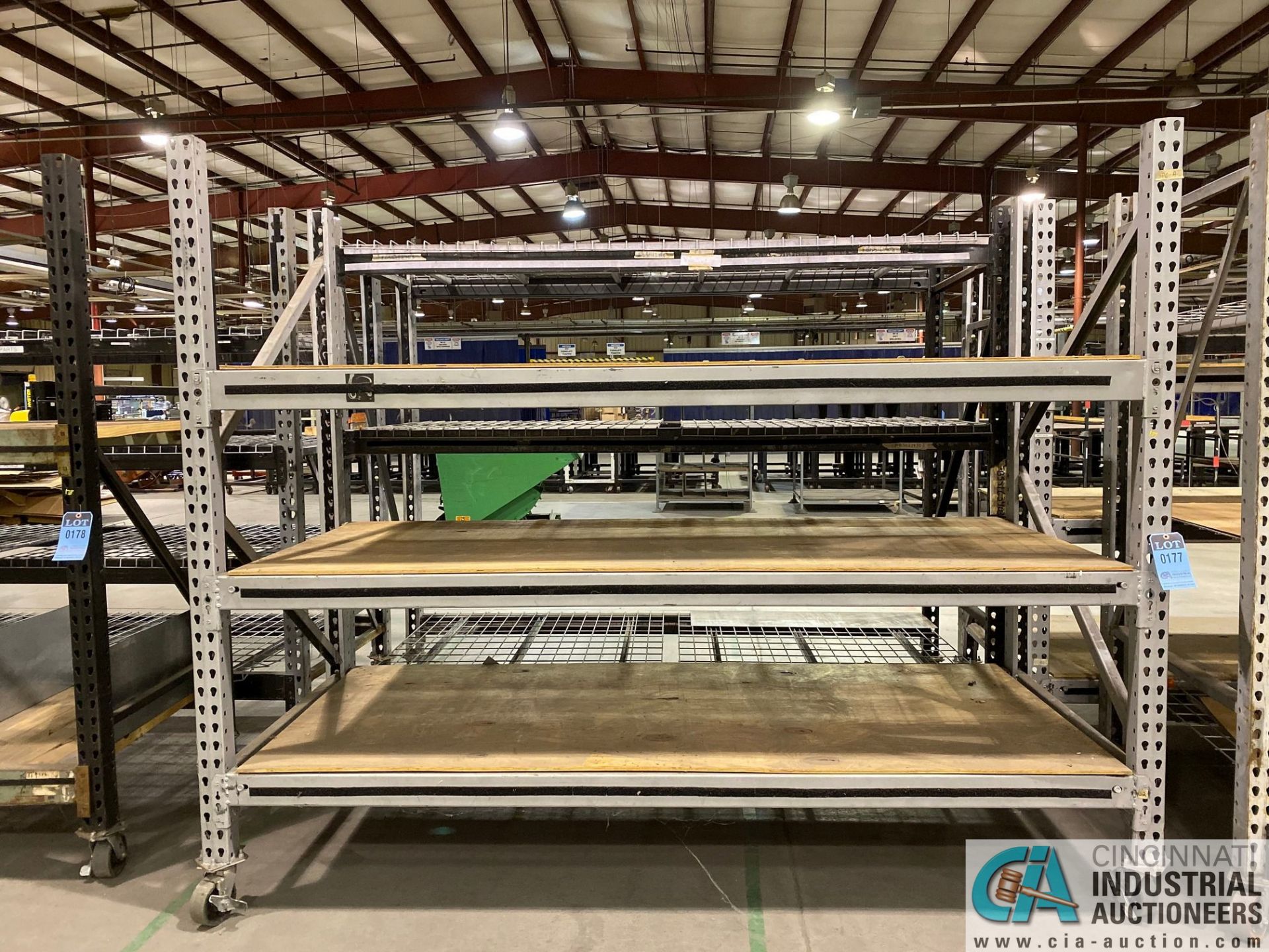 98" L X 42" W X 84" PORTABLE BEAM PALLET RACK