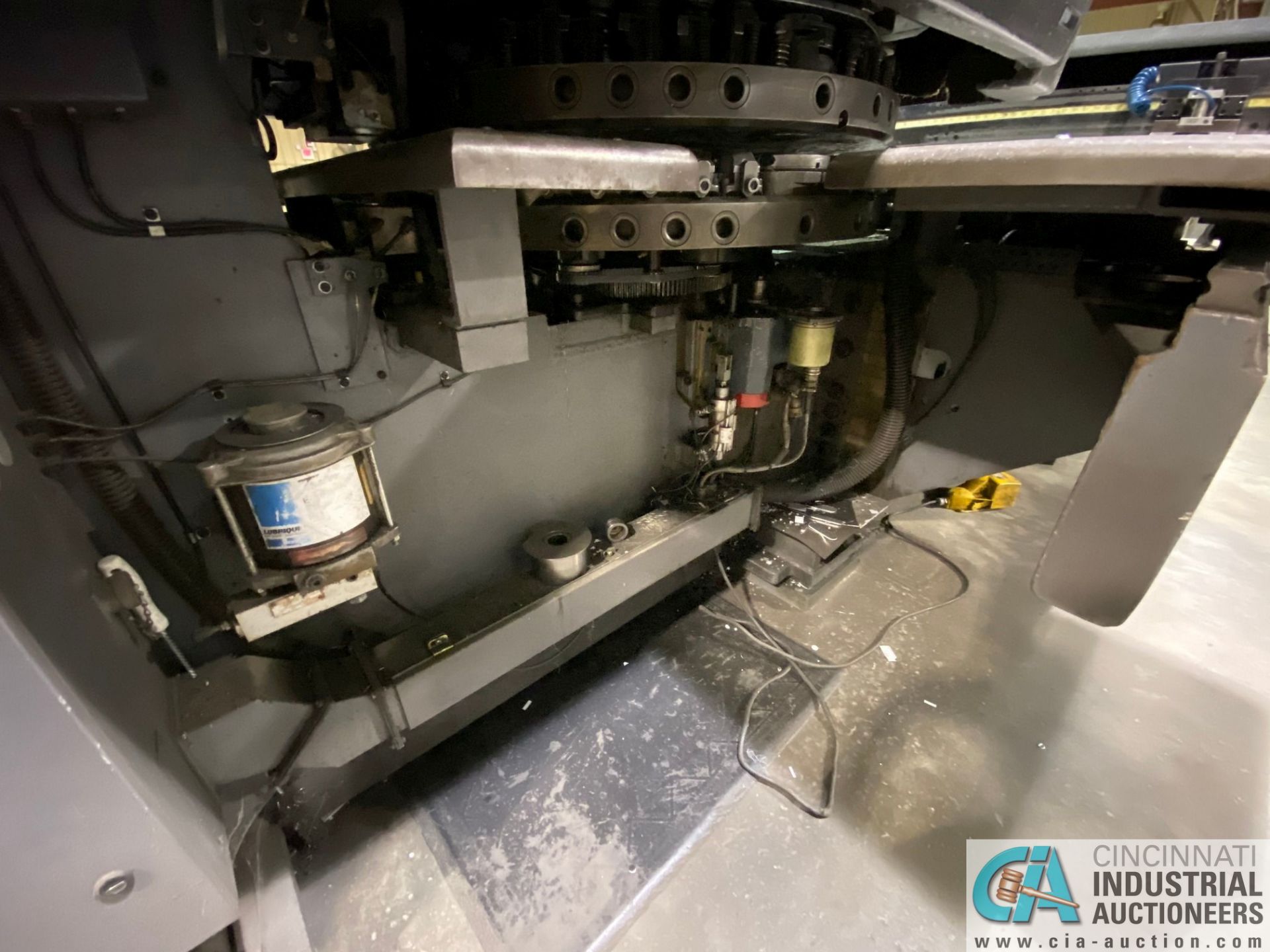 33 TON STRIPPIT MODEL 1000SXP/30 CNC TURRET PUNCH; S/N 2100012496, GE FANUC OP CONTROL S/N - Image 12 of 18