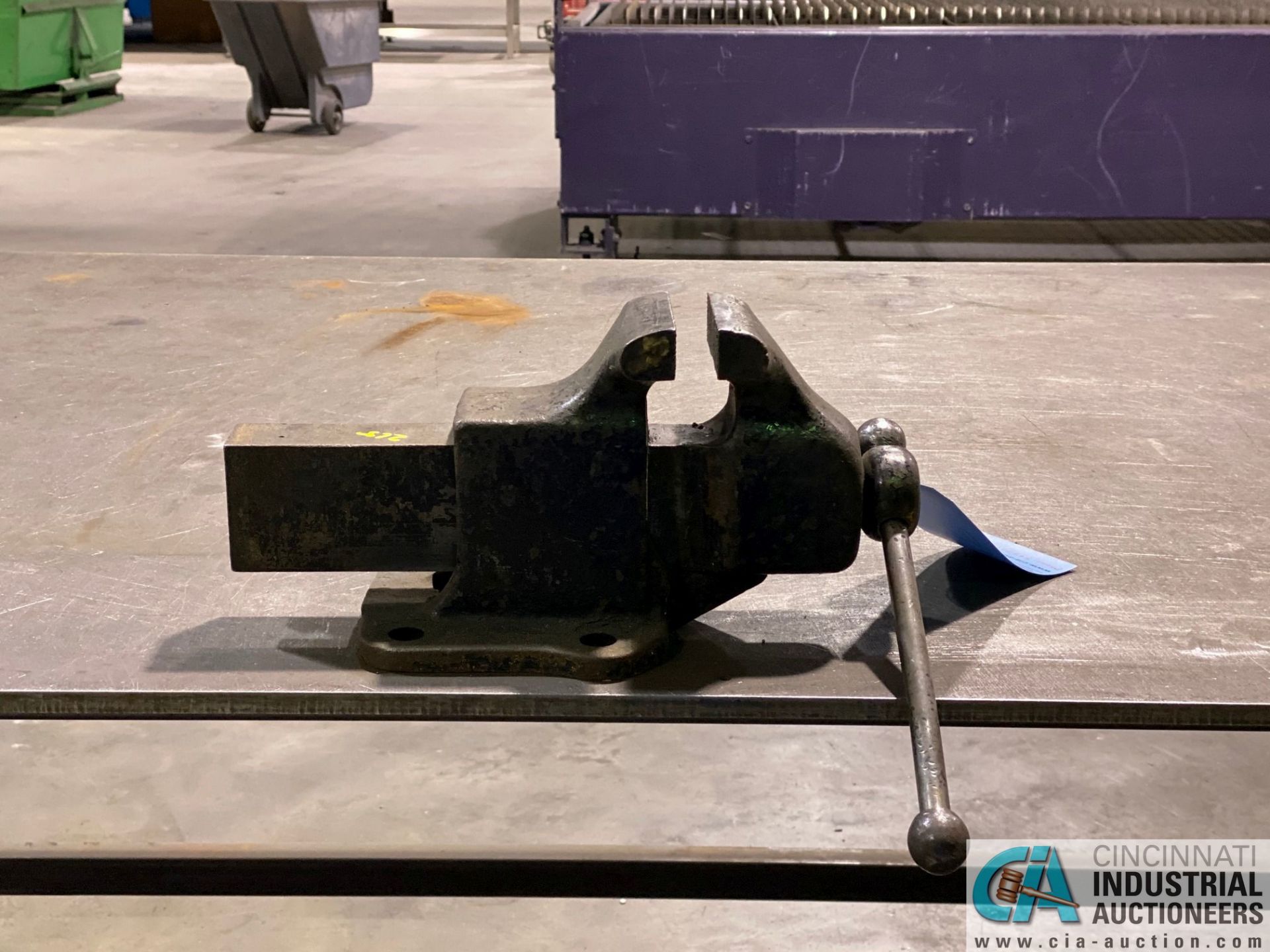 4" BENCH VISE - Image 2 of 2