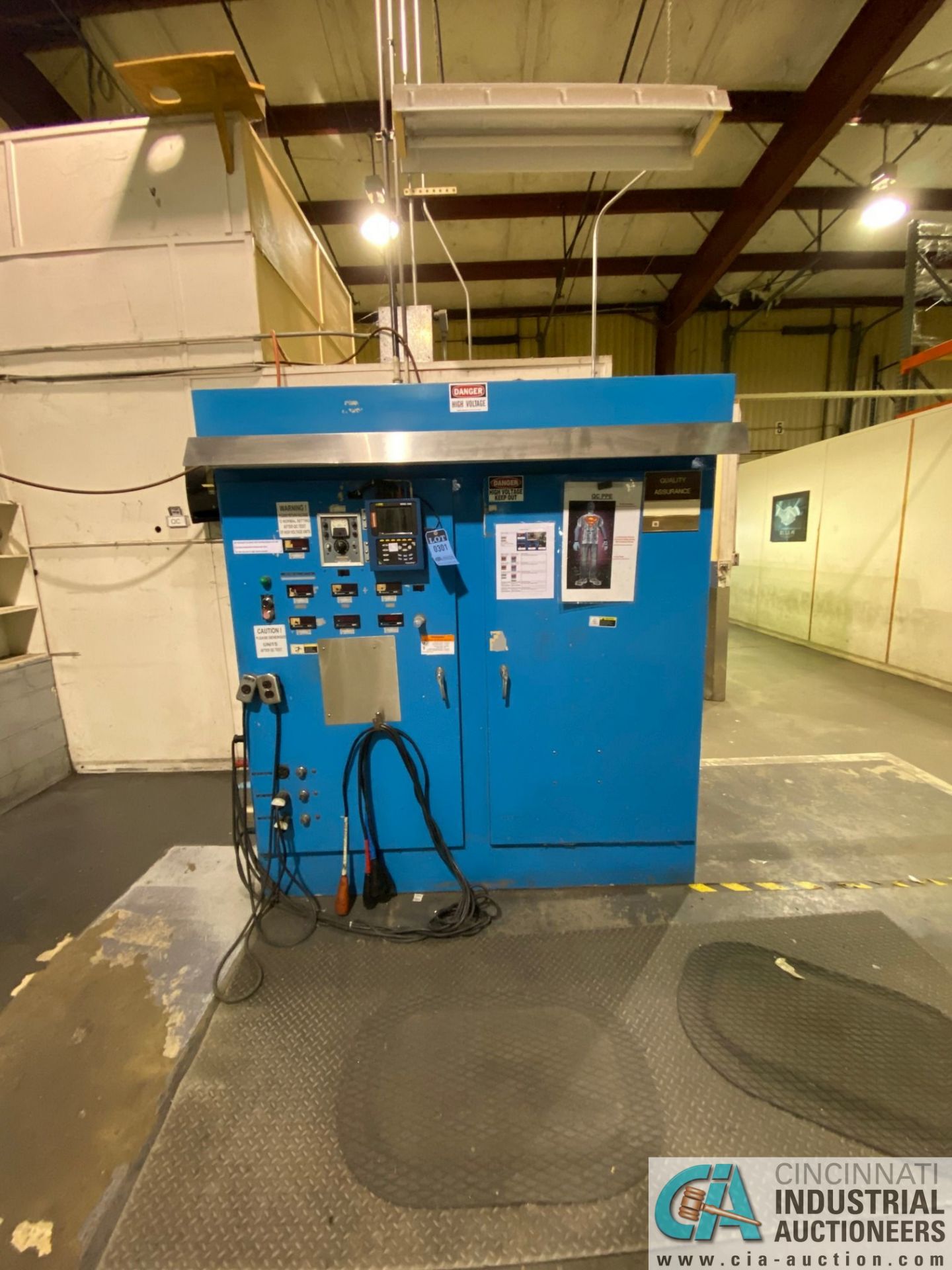 VOLTAGE CALIBRATION TESTING STATION WITH AEMC MODEL 3945 POWER PAD