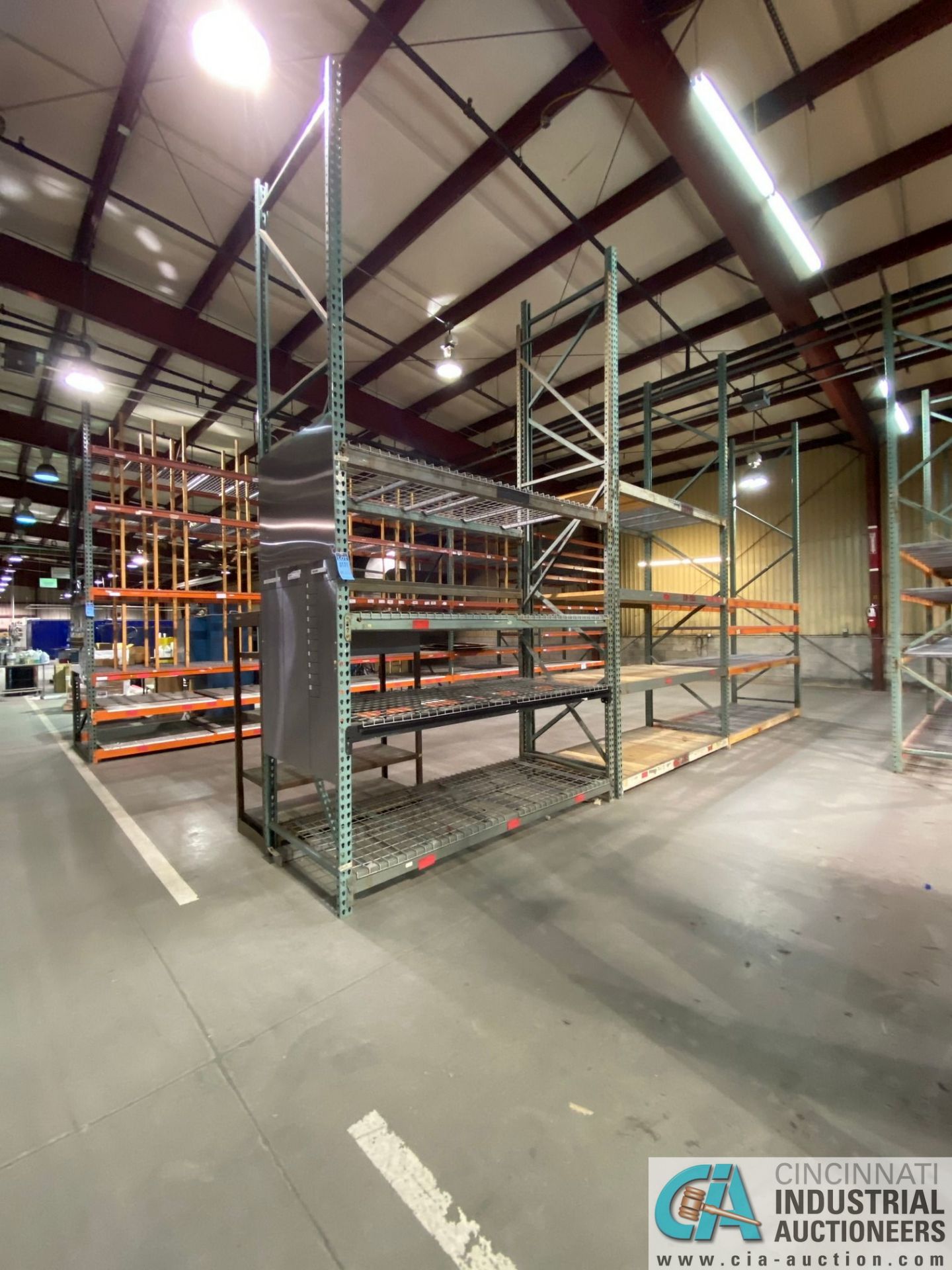 SECTIONS 98" L X 42" W X 192" ADJUSTABLE BEAM PALLET RACKS