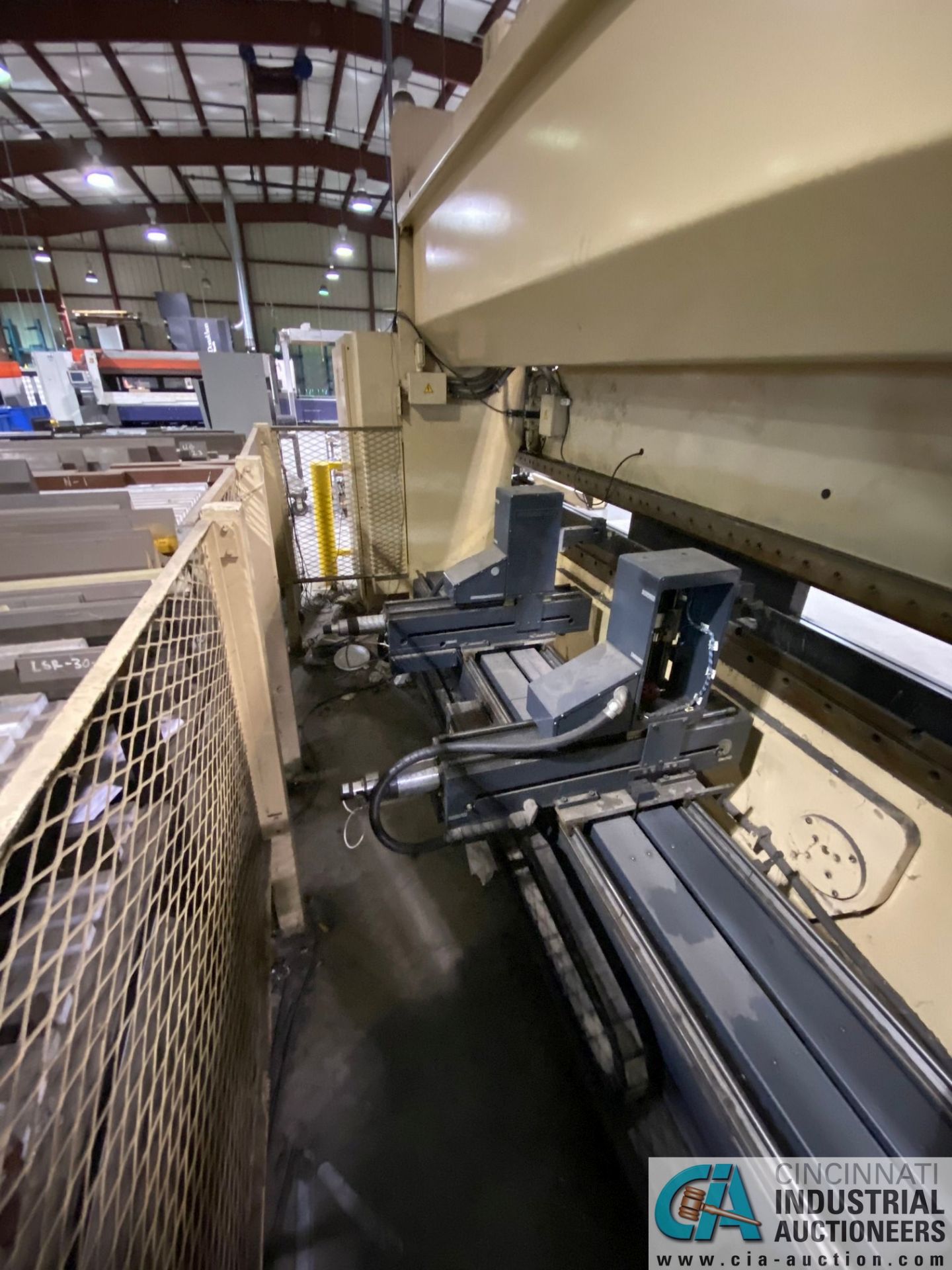 90 TON X 12' CINCINNATI AUTOFORM MODEL 90AF CNC PRESS BRAKE W/ CROWNING; S/N 47143, AUTOFORM - Image 10 of 11