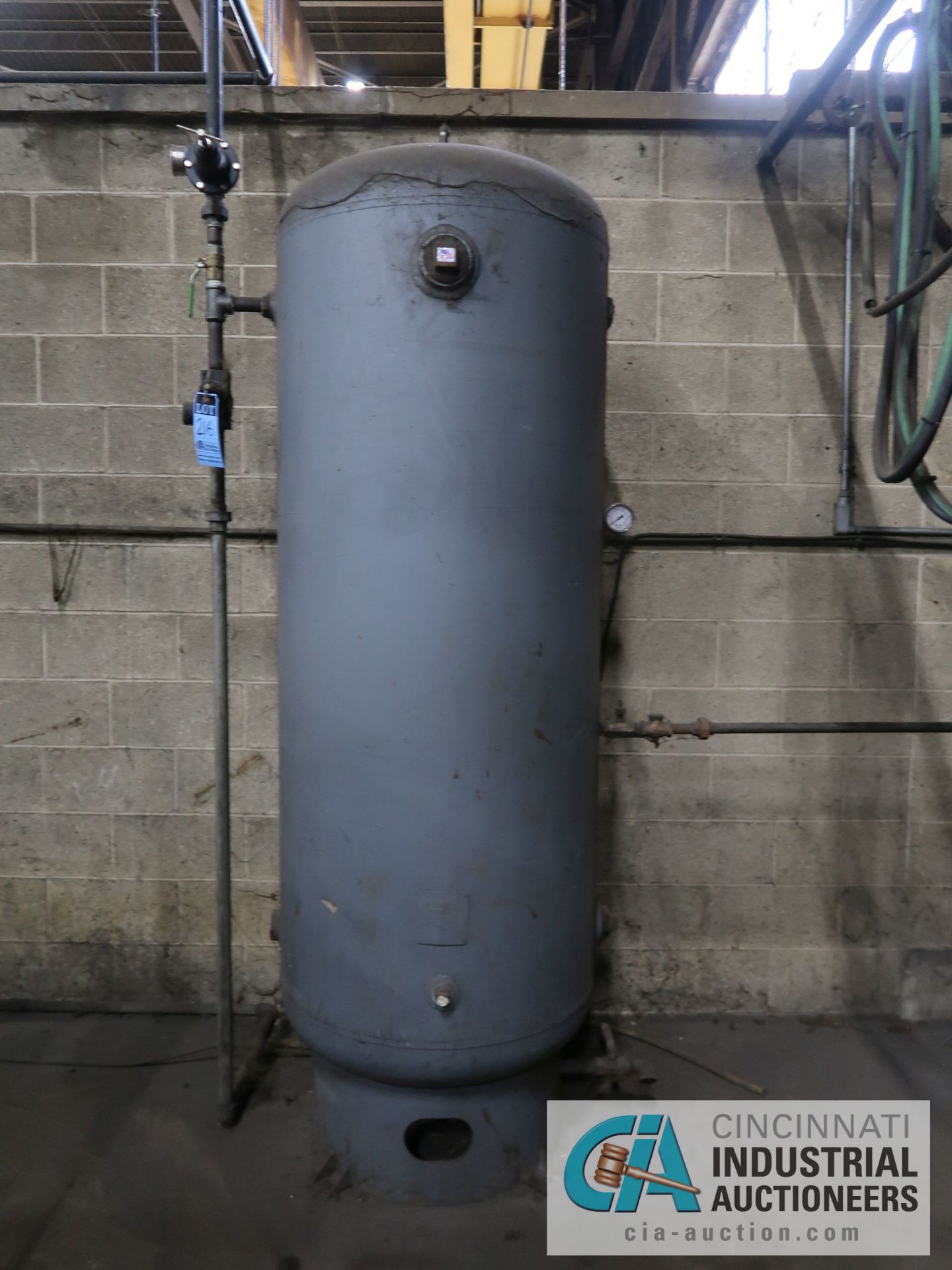 200 GALLON AIR RECEIVING TANK