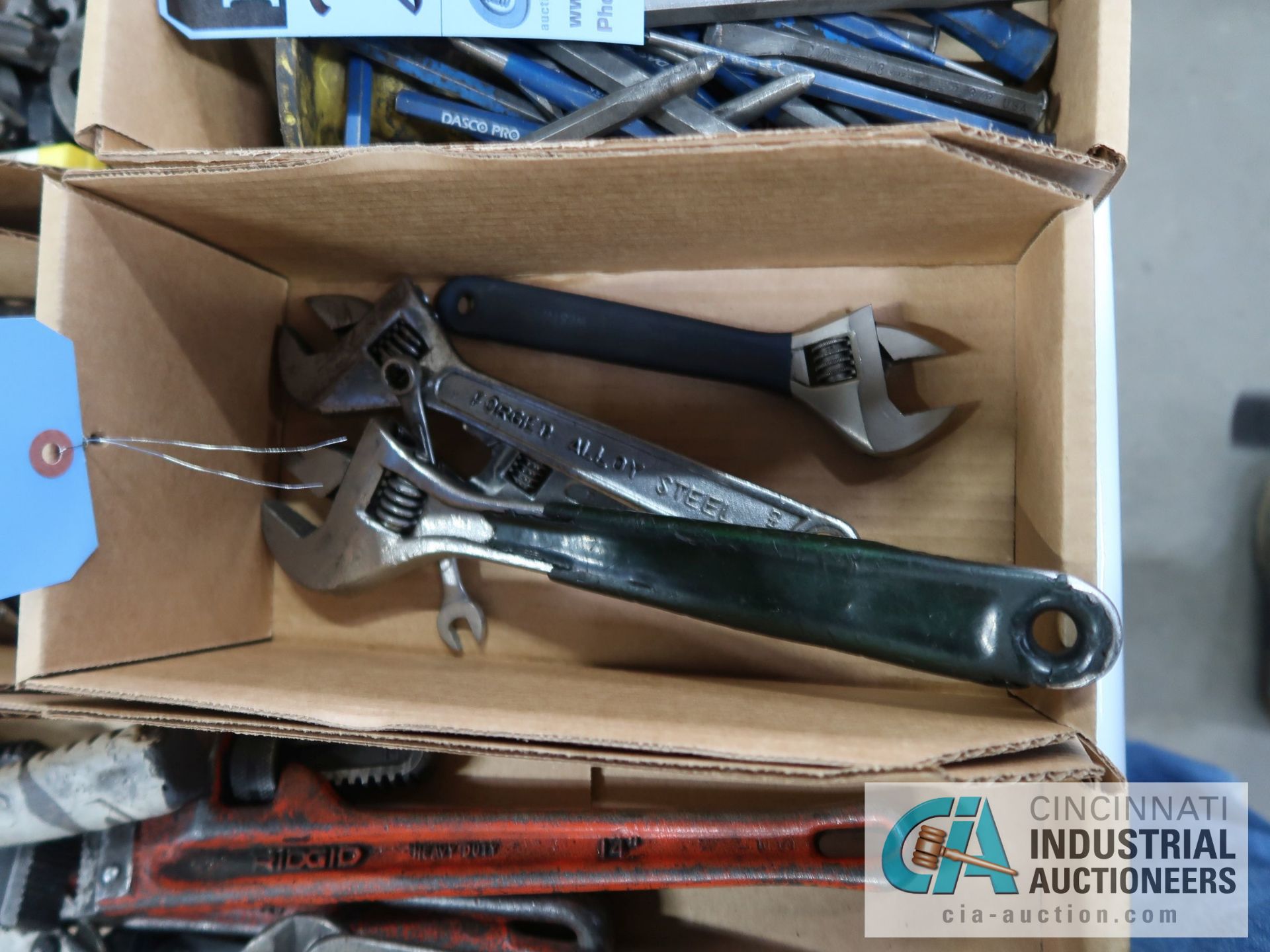 (LOT) CRESCENT WRENCHES