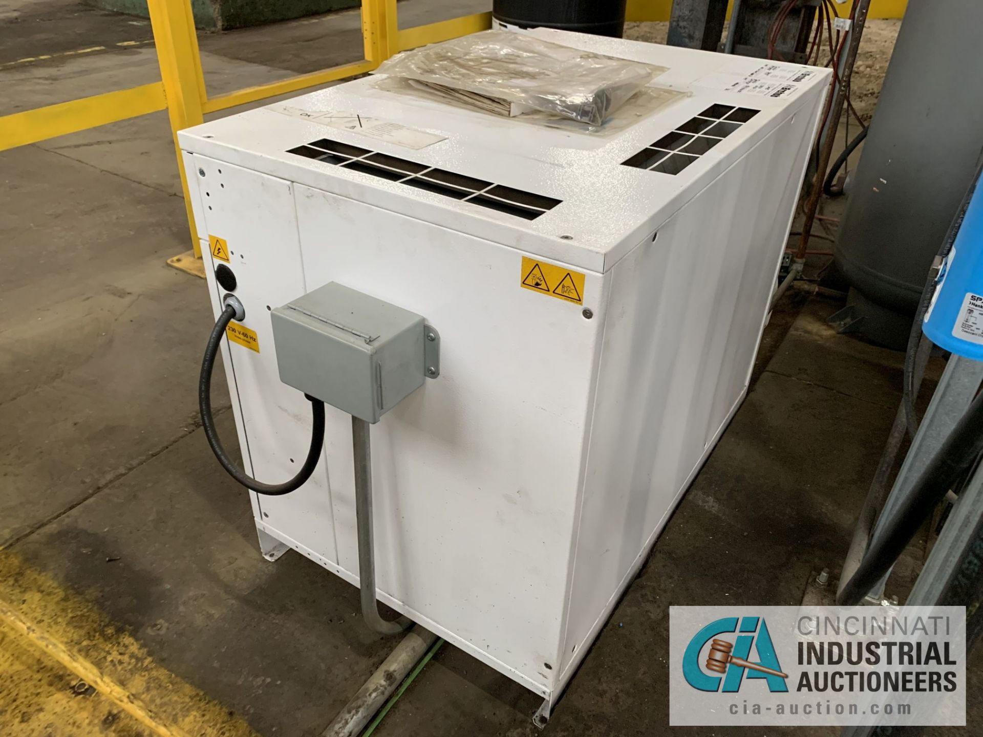 3 HP SPIRAL AIR TYPE SPR-3T AIR COMPRESSOR; S/N API739585, 11,261 HOURS SHOWING (NEW 2016) - Image 5 of 5