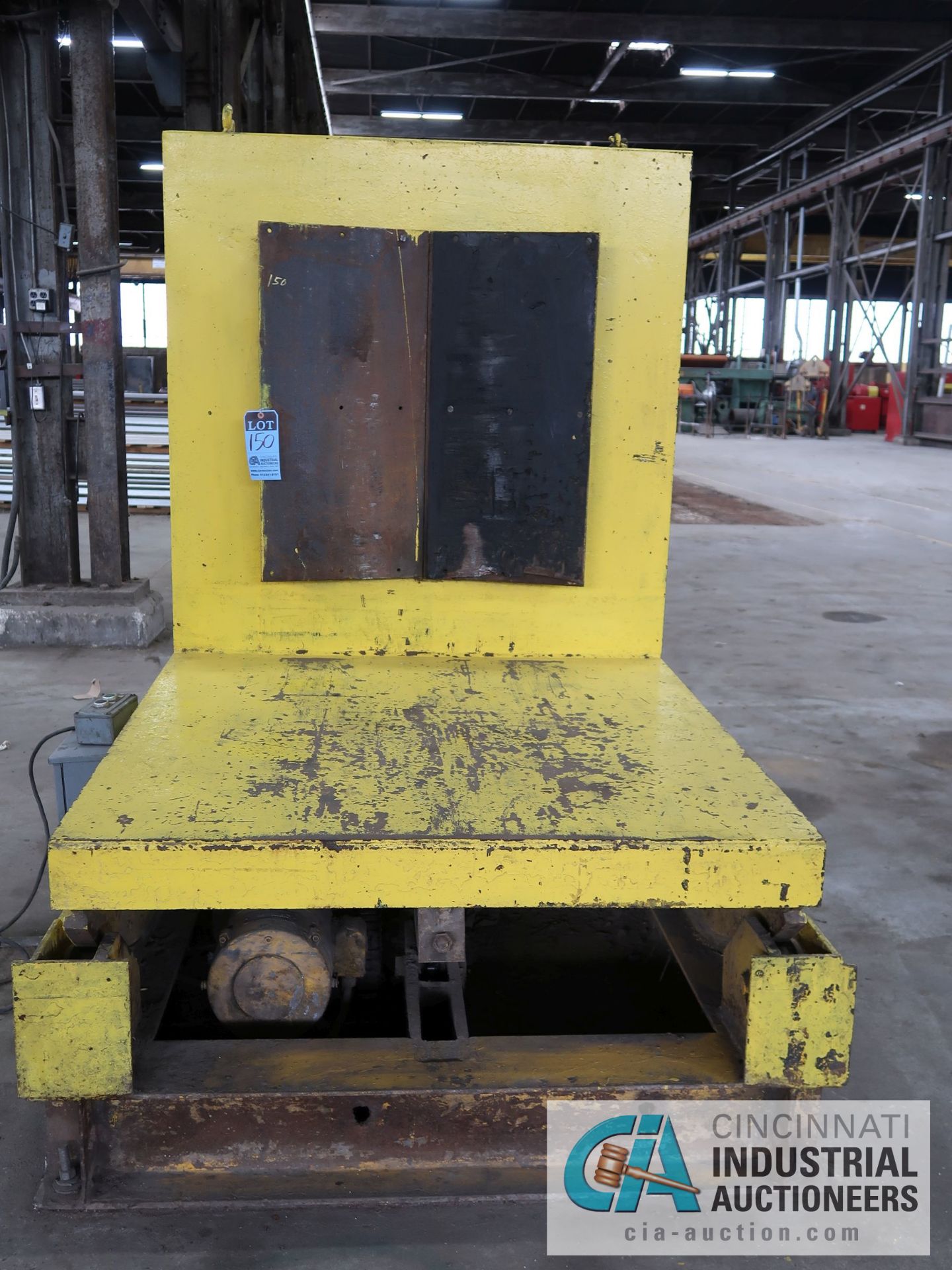 10,000 LB ESTIMATED CAPACITY HYDRAULIC COIL UPENDER; PB PENDANT, 4' X 4' PLATFORM - Image 2 of 7