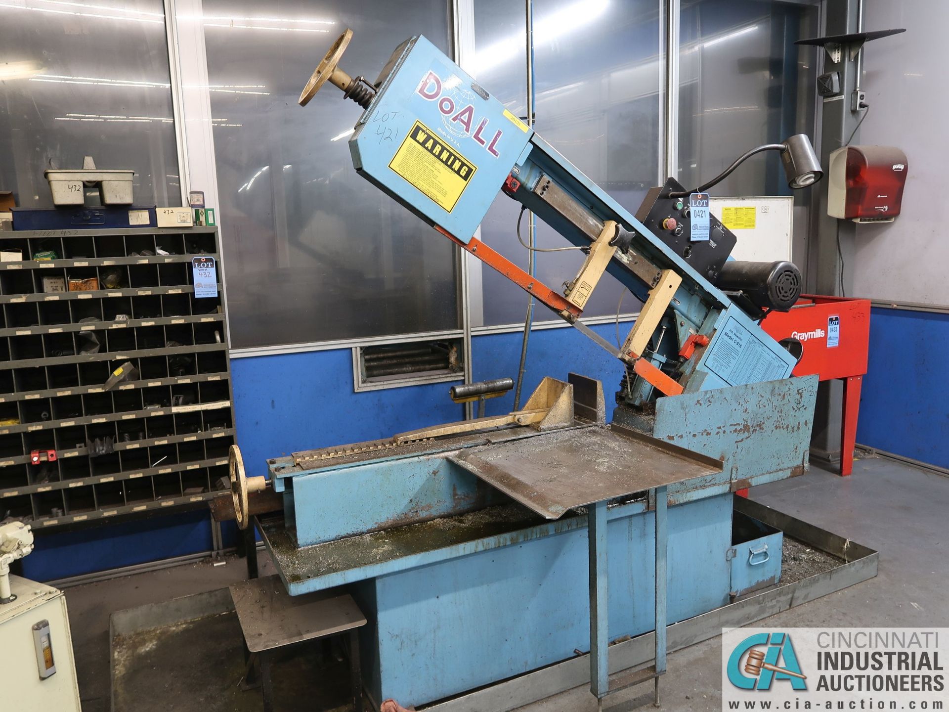 9" X 16" DOALL MODEL C-916 HORIZONTAL BAND SAW; S/N 529-96247 *$400.00 RIGGING FEE DUE TO INDUSTRIA